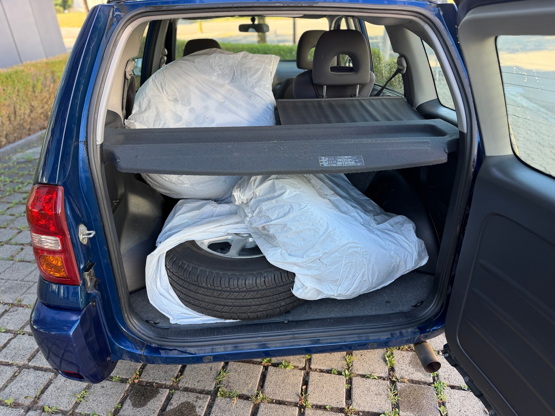 TOYOTA RAV-4 2.0 16V Linea Luna-image-9