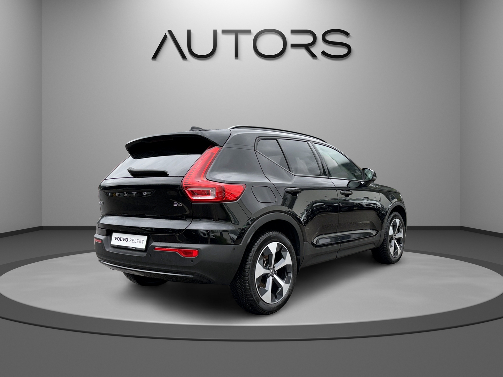 VOLVO XC40 B4 Benzin Mild Hybrid Plus Dark DCT-image-4
