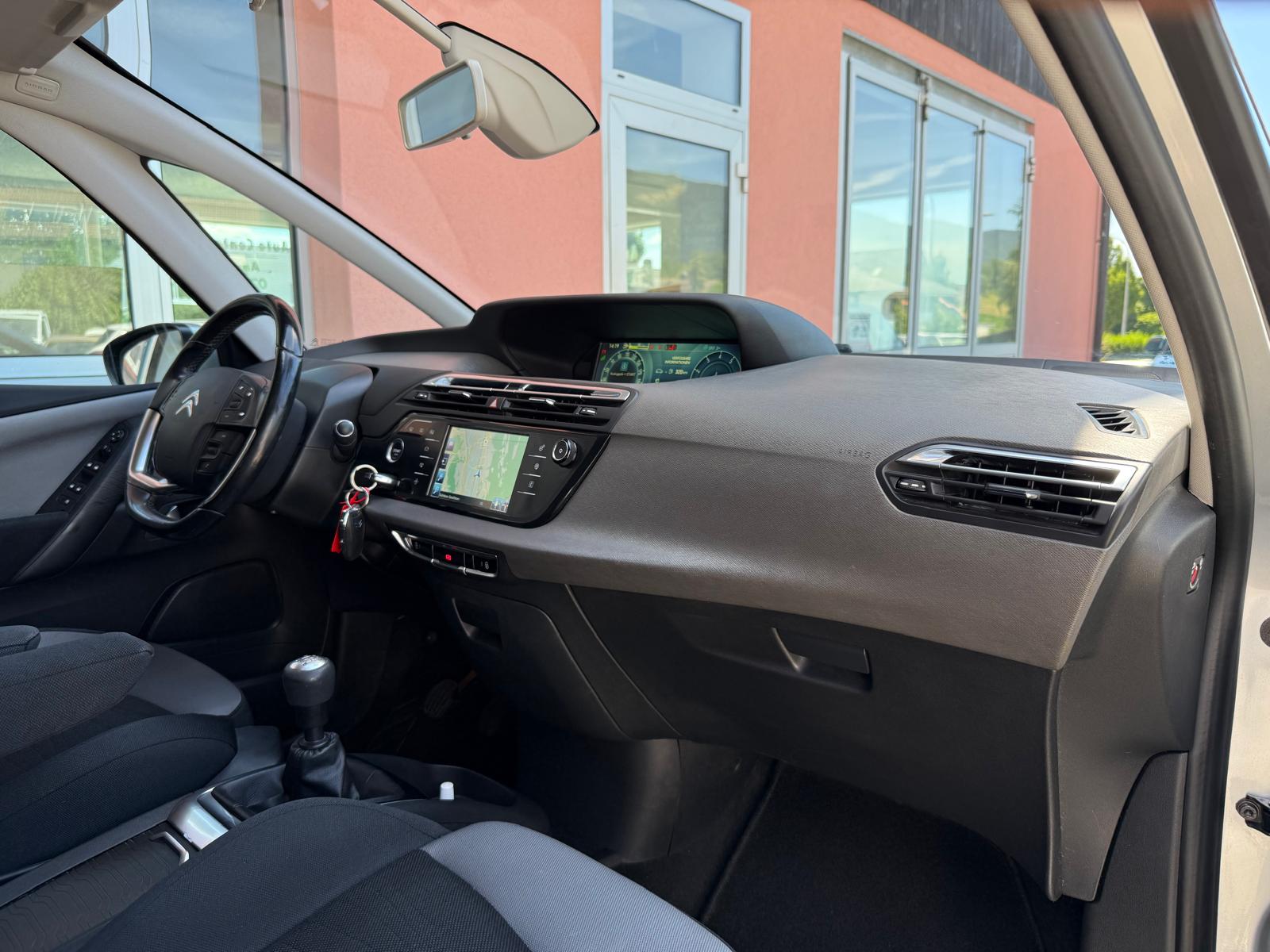 CITROEN C4 Picasso 1.2 Pure Tech Intensive / MFK 02.2026-image-7