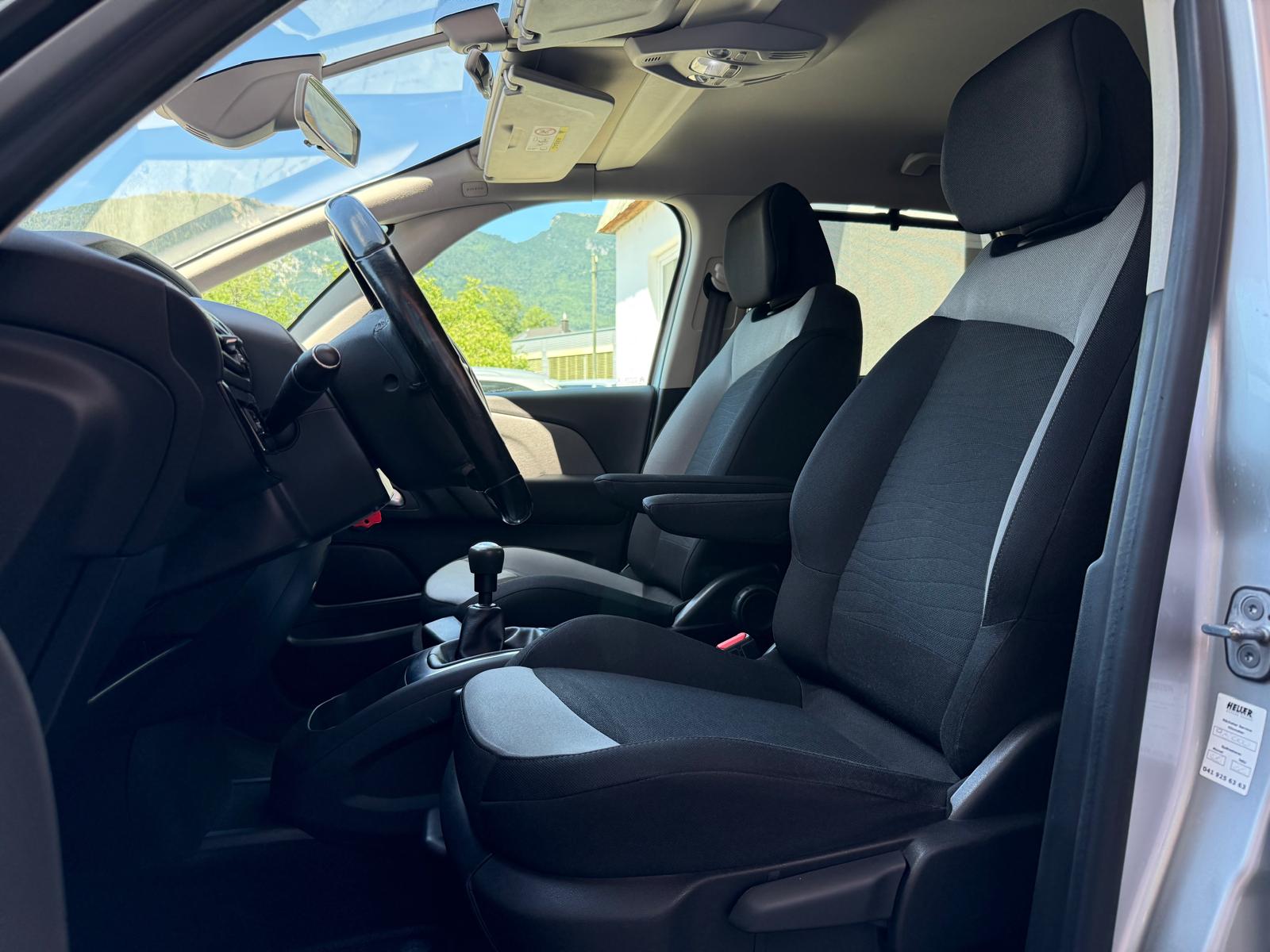 CITROEN C4 Picasso 1.2 Pure Tech Intensive / MFK 02.2026-image-9