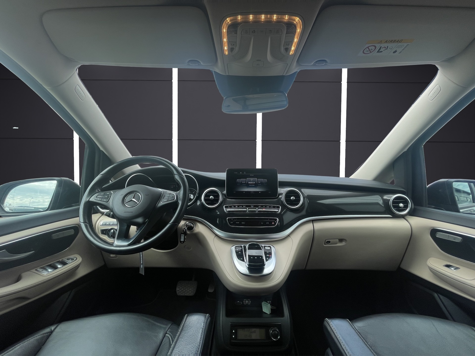 MERCEDES-BENZ Marco Polo 250 d 4Matic 7G-Tronic-image-13