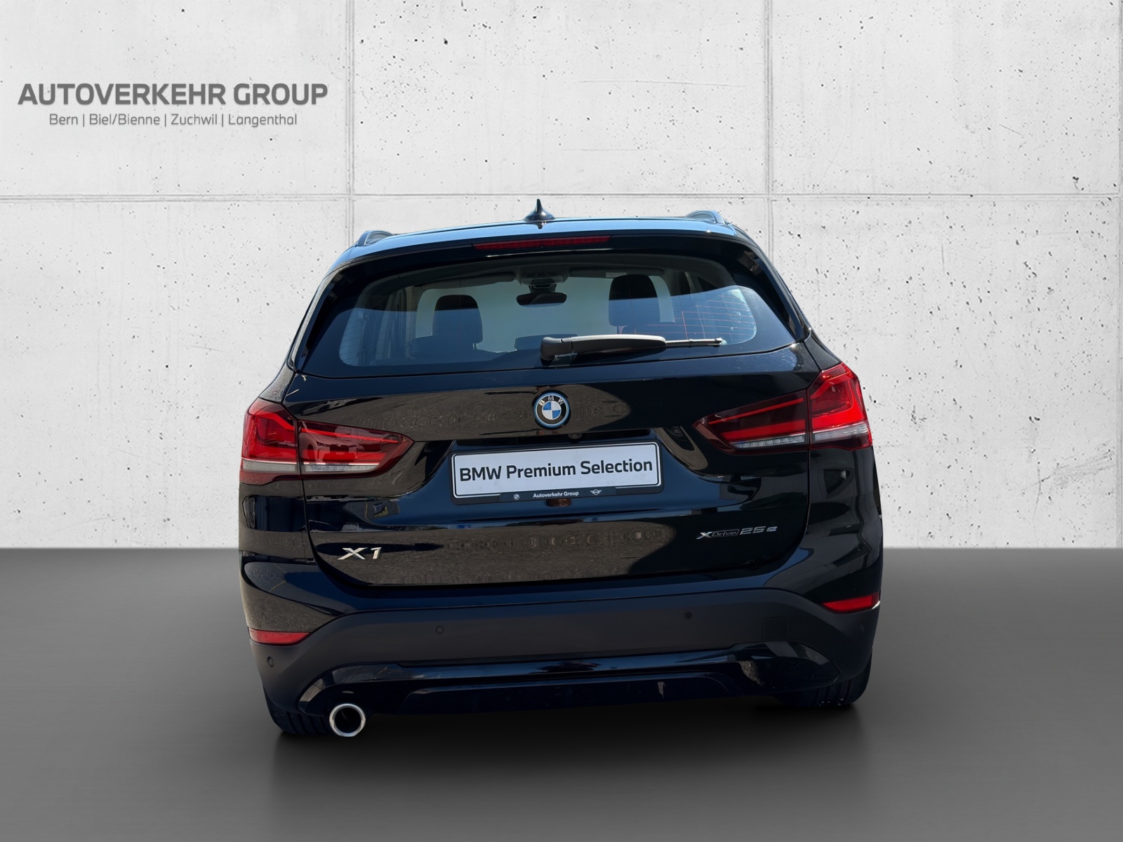 BMW X1 xDrive 25e Sport Line-image-4
