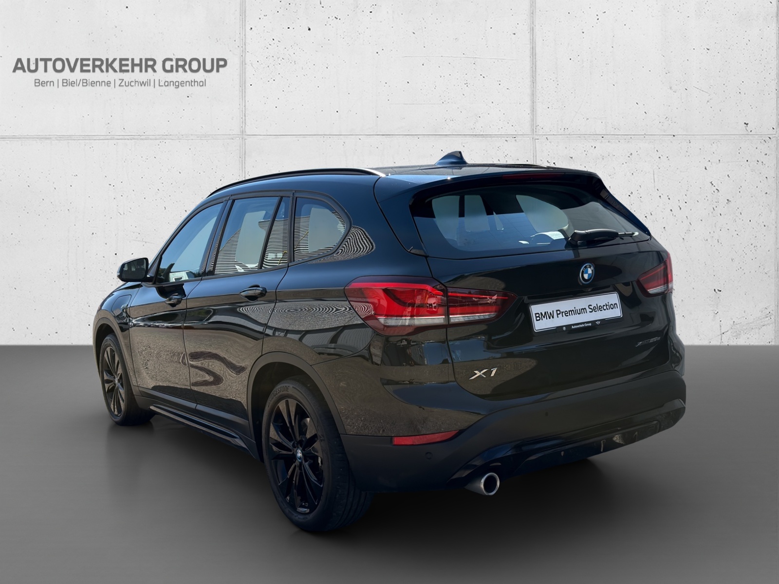 BMW X1 xDrive 25e Sport Line-image-3