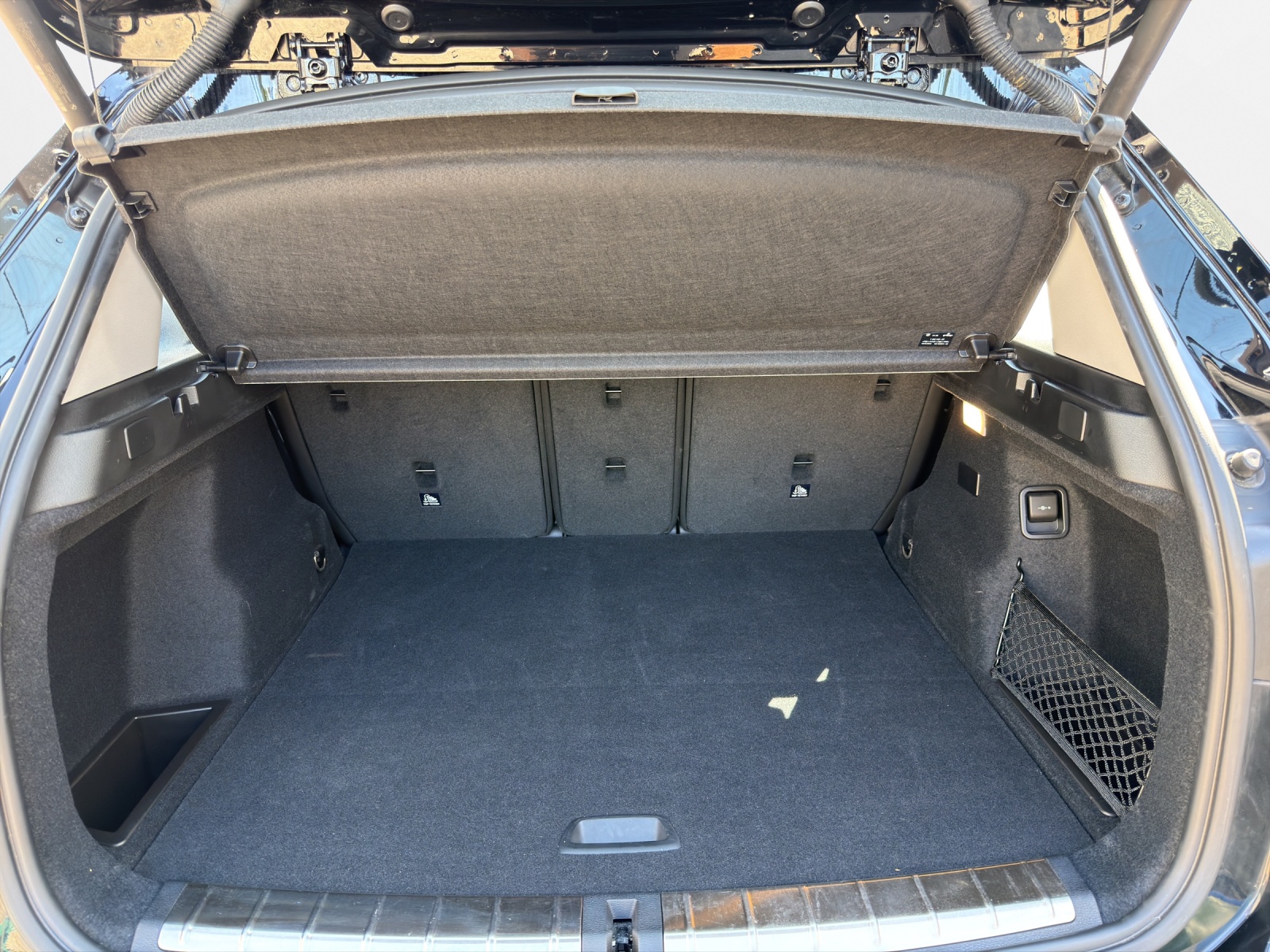 BMW X1 xDrive 25e Sport Line-image-9