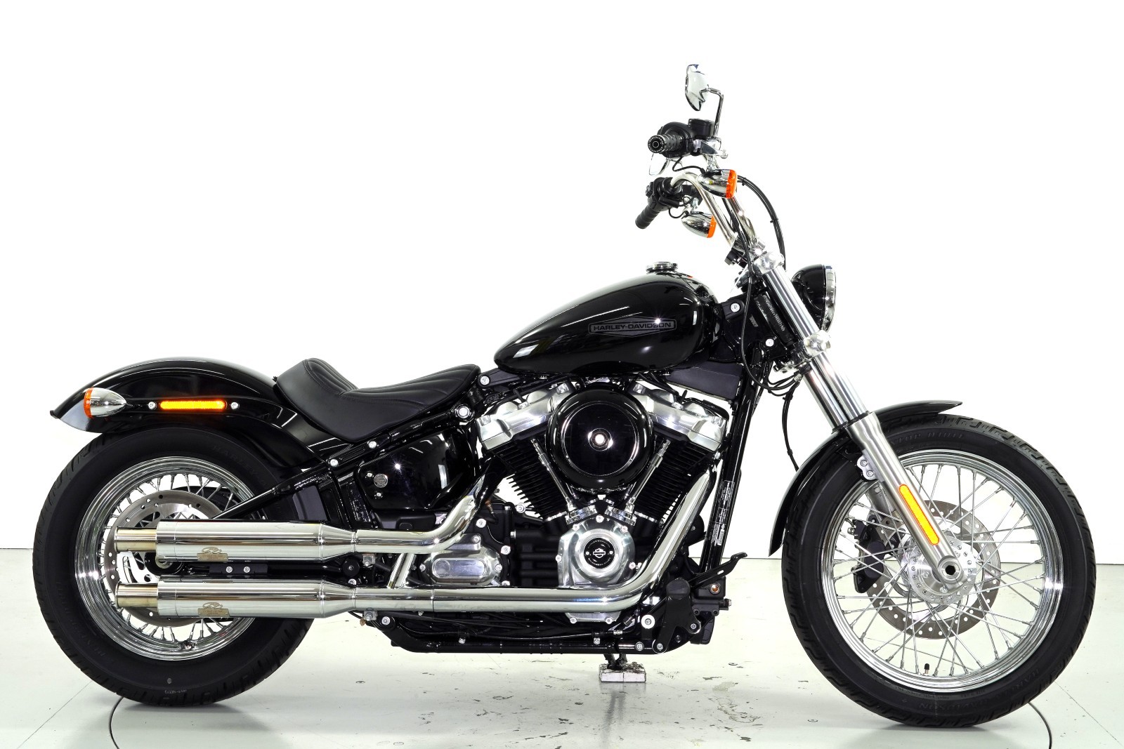 HARLEY-DAVIDSON FXST ABS-showroom-element-3