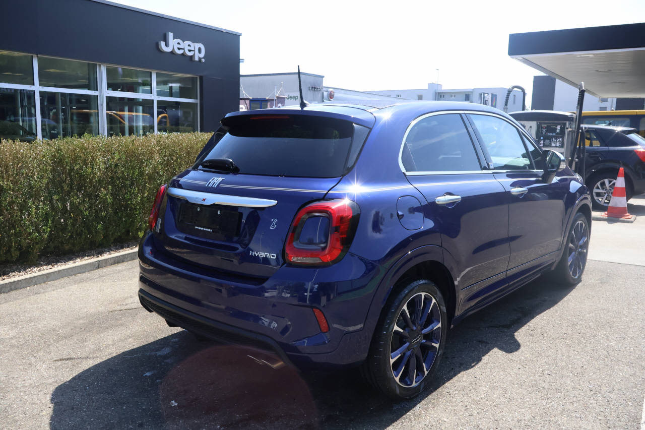 FIAT 500X 1.5 Hybrid Dolcevita Yacht Club Capri-image-2
