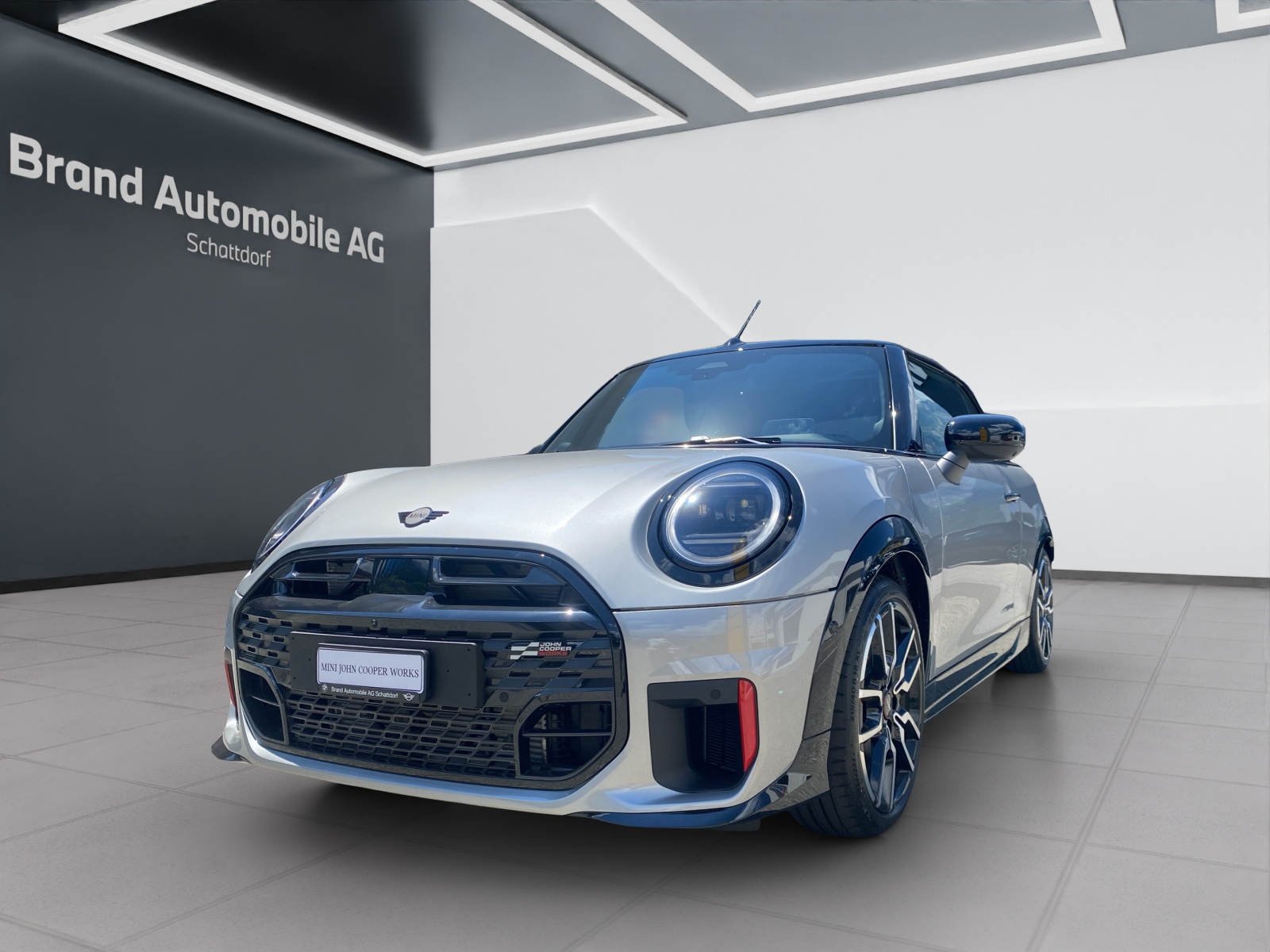 MINI Cabrio F67 2.0i John Cooper Works-image-0