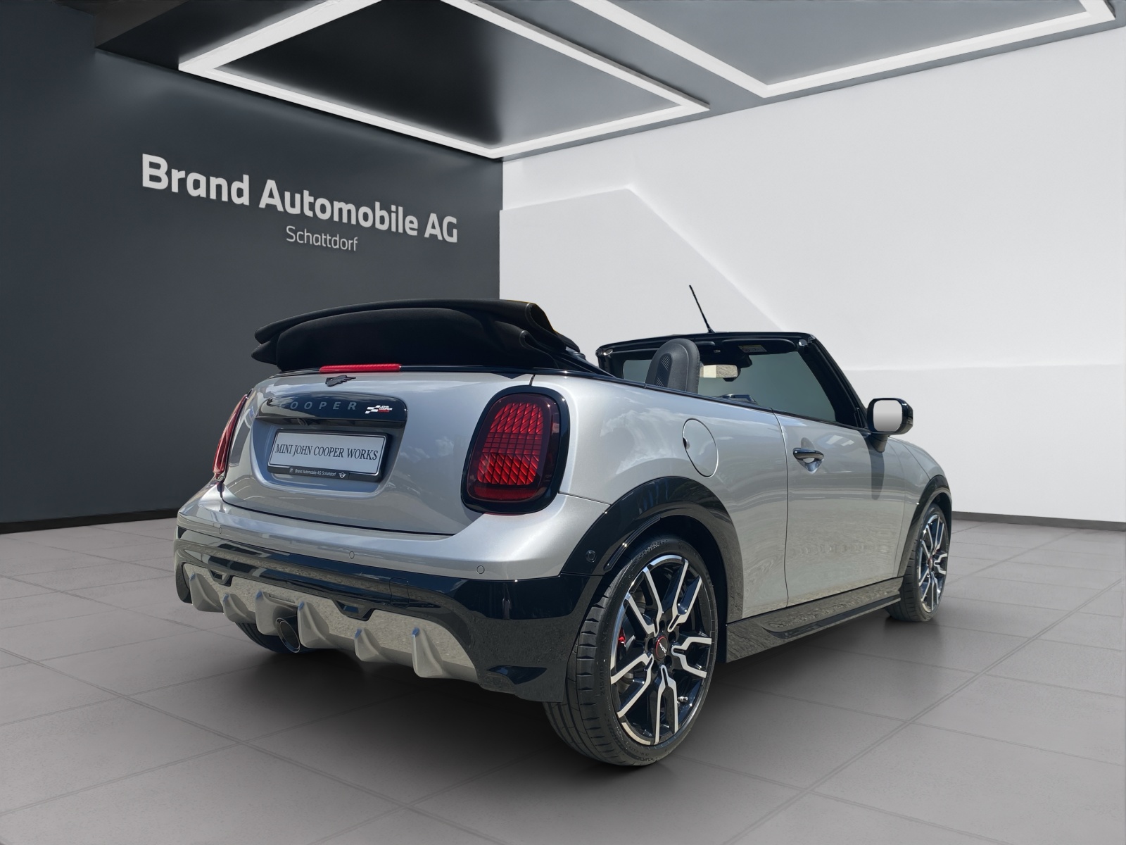 MINI Cabrio F67 2.0i John Cooper Works-image-4