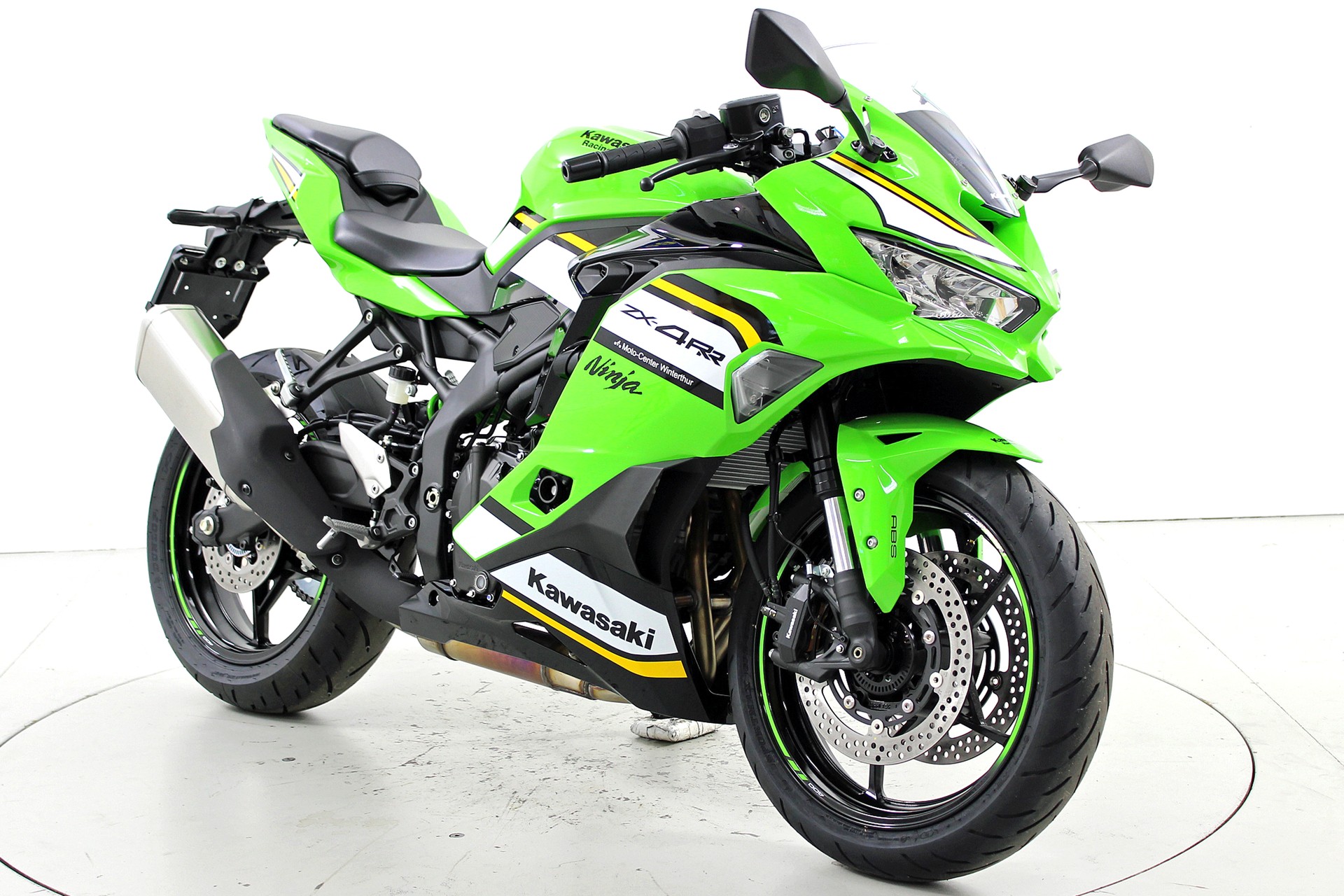 KAWASAKI Ninja ZX-4RR SC-Project-showroom-element-1