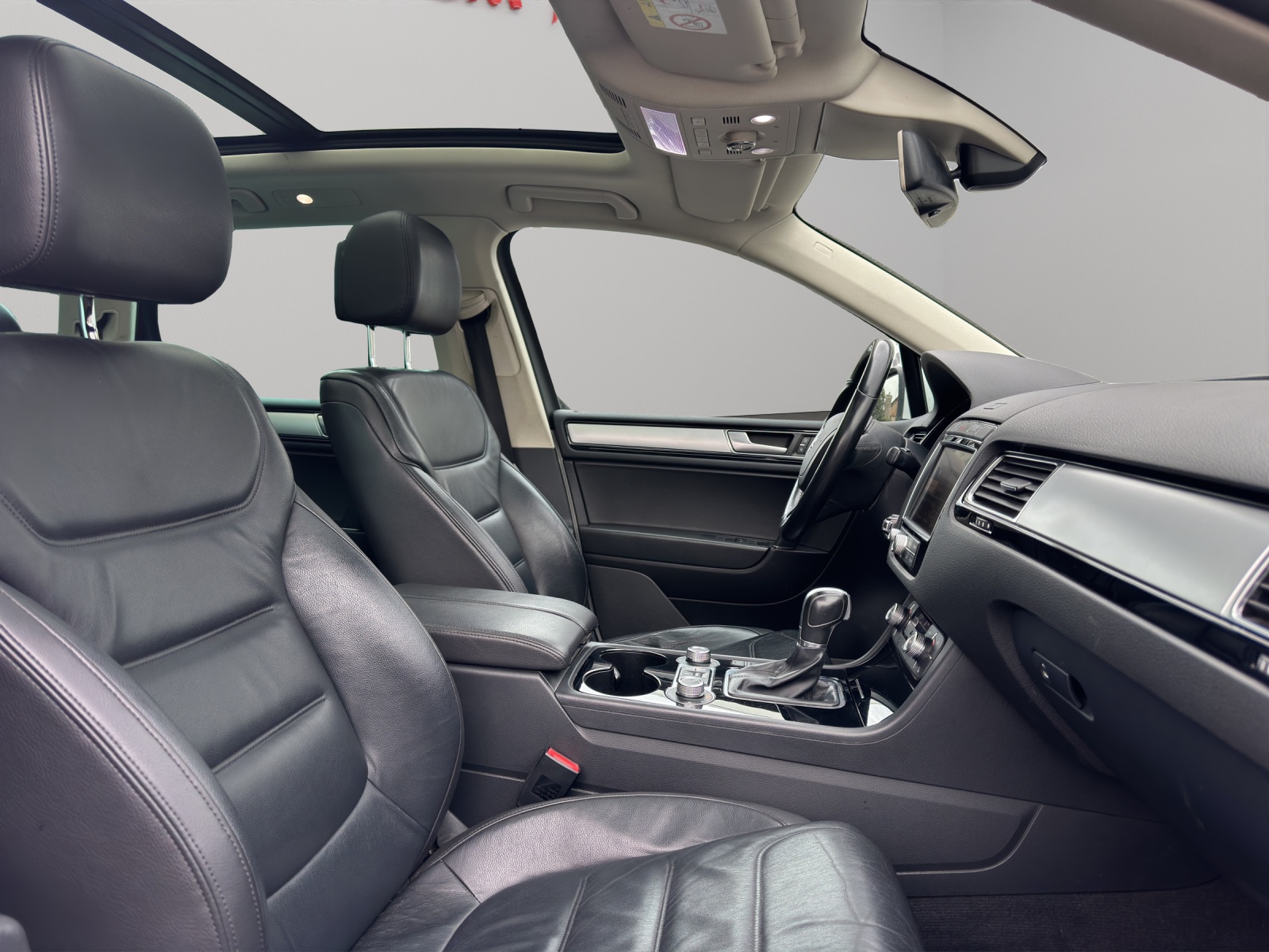 VW Touareg 3.0 TDI BlueMotion Technology Tiptronic *Ölverlust*-image-12