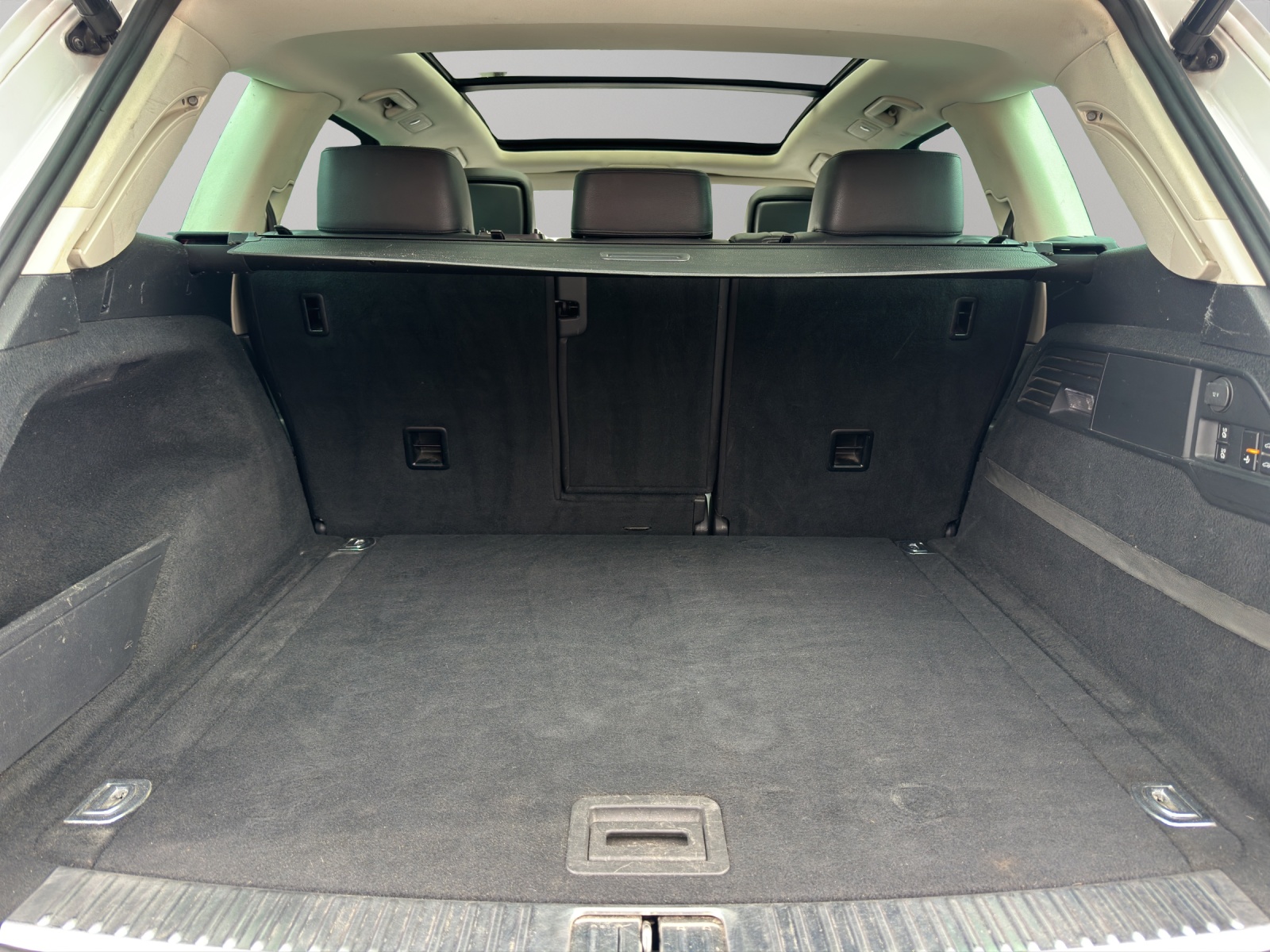 VW Touareg 3.0 TDI BlueMotion Technology Tiptronic *Ölverlust*-image-14