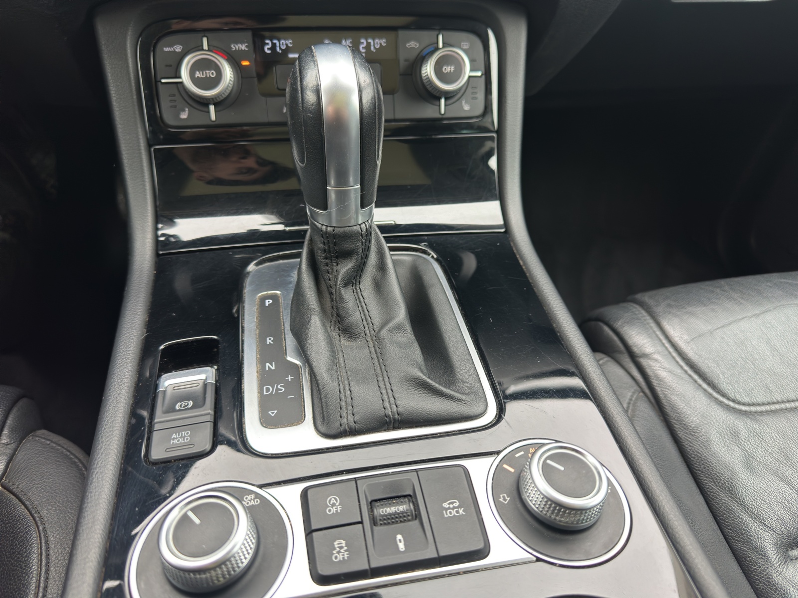 VW Touareg 3.0 TDI BlueMotion Technology Tiptronic *Ölverlust*-image-15