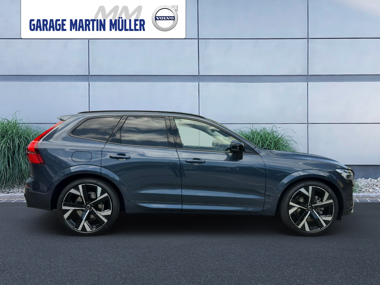 VOLVO XC60 2.0 T8 TE Ultra Dark eAWD-image-5