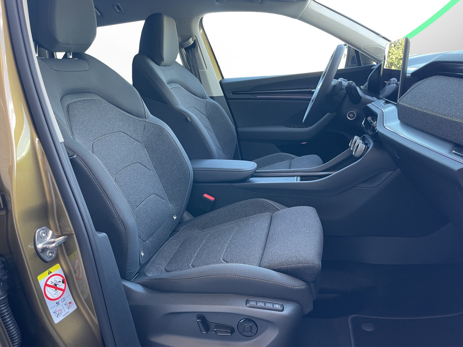 SKODA Kodiaq 2.0 TSI Dynamic 4x4-image-12