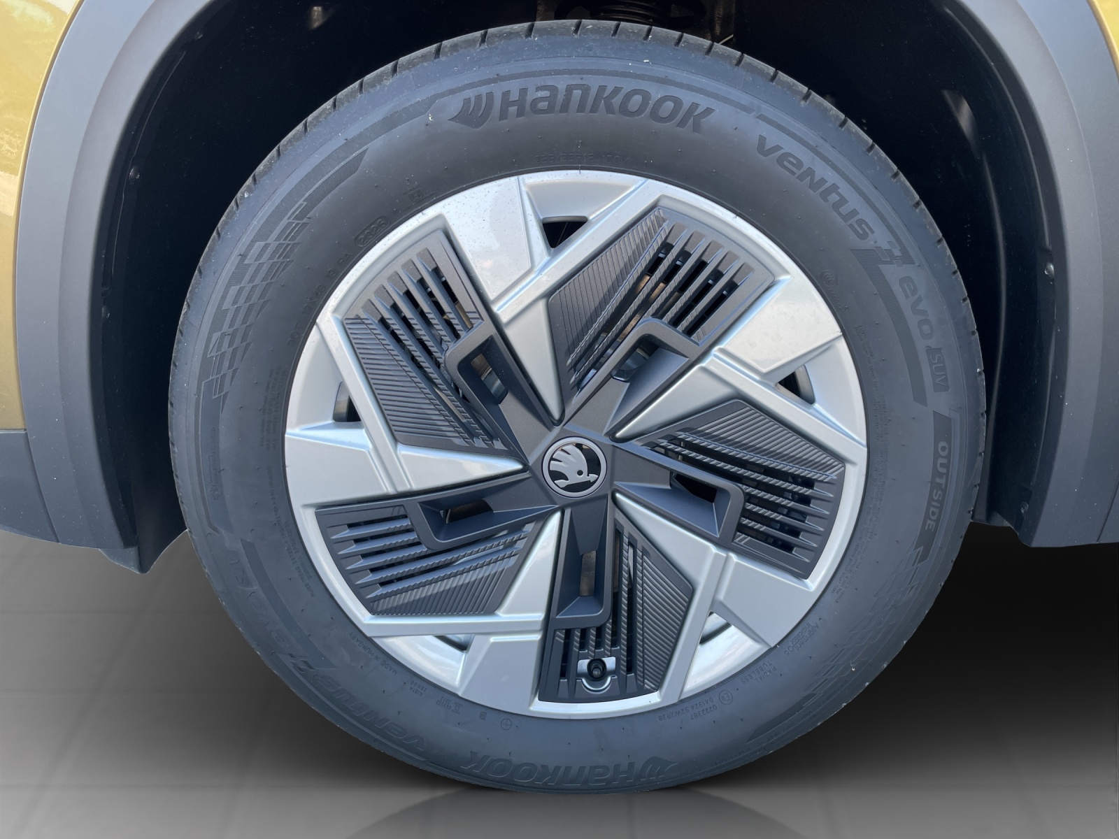 SKODA Kodiaq 2.0 TSI Dynamic 4x4-image-18