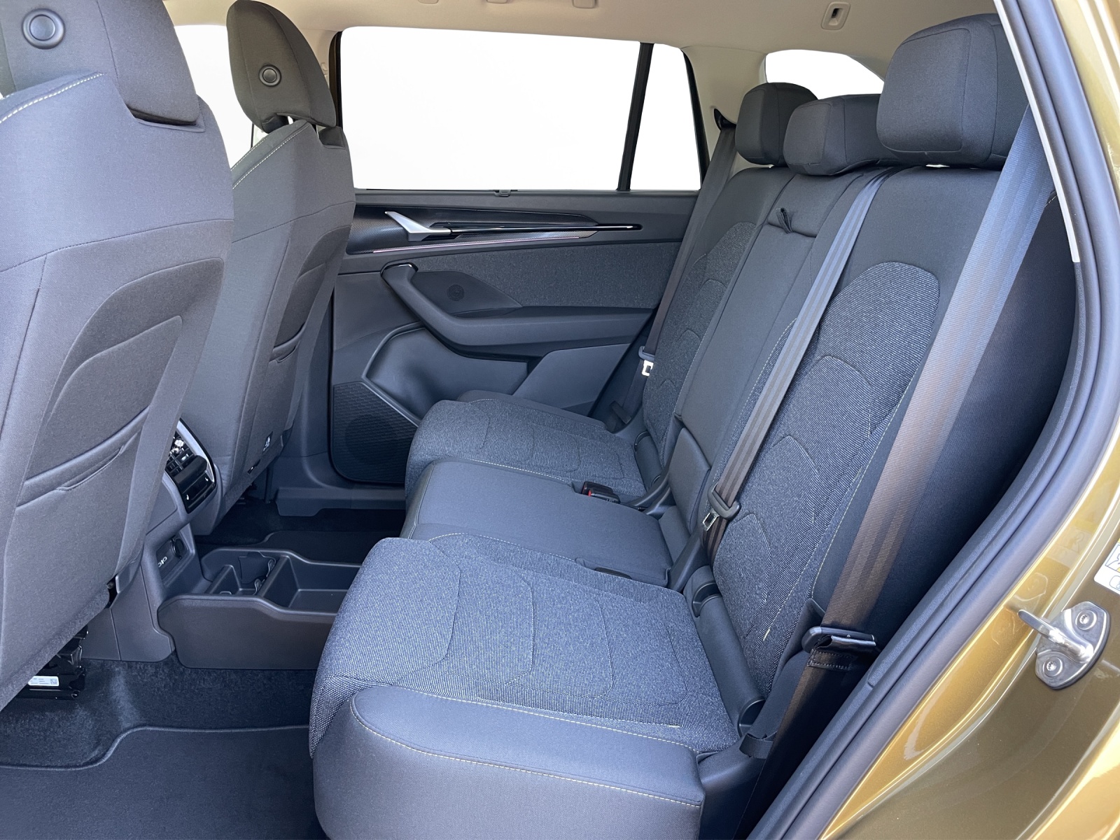 SKODA Kodiaq 2.0 TSI Dynamic 4x4-image-13