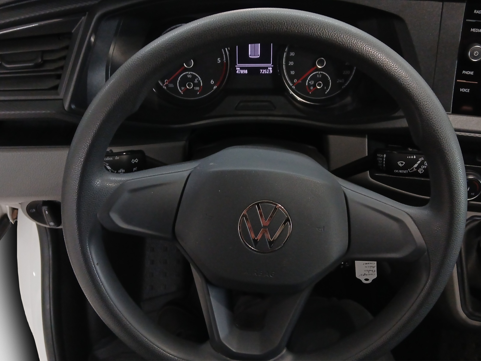 VW T6.1 2.0 TDI-image-9