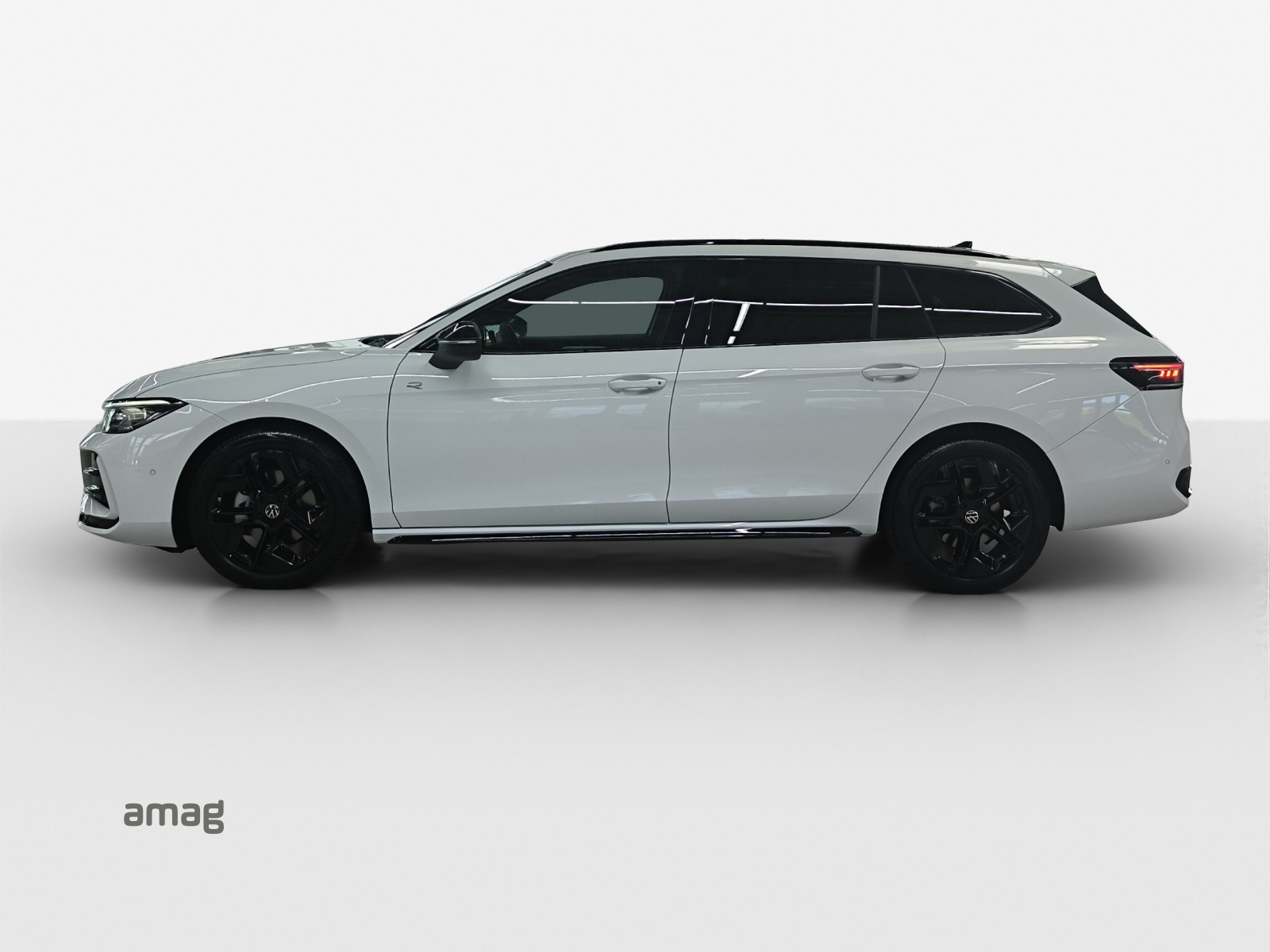 VW Passat Variant 2.0 TDI evo R-Line DSG-showroom-element-1