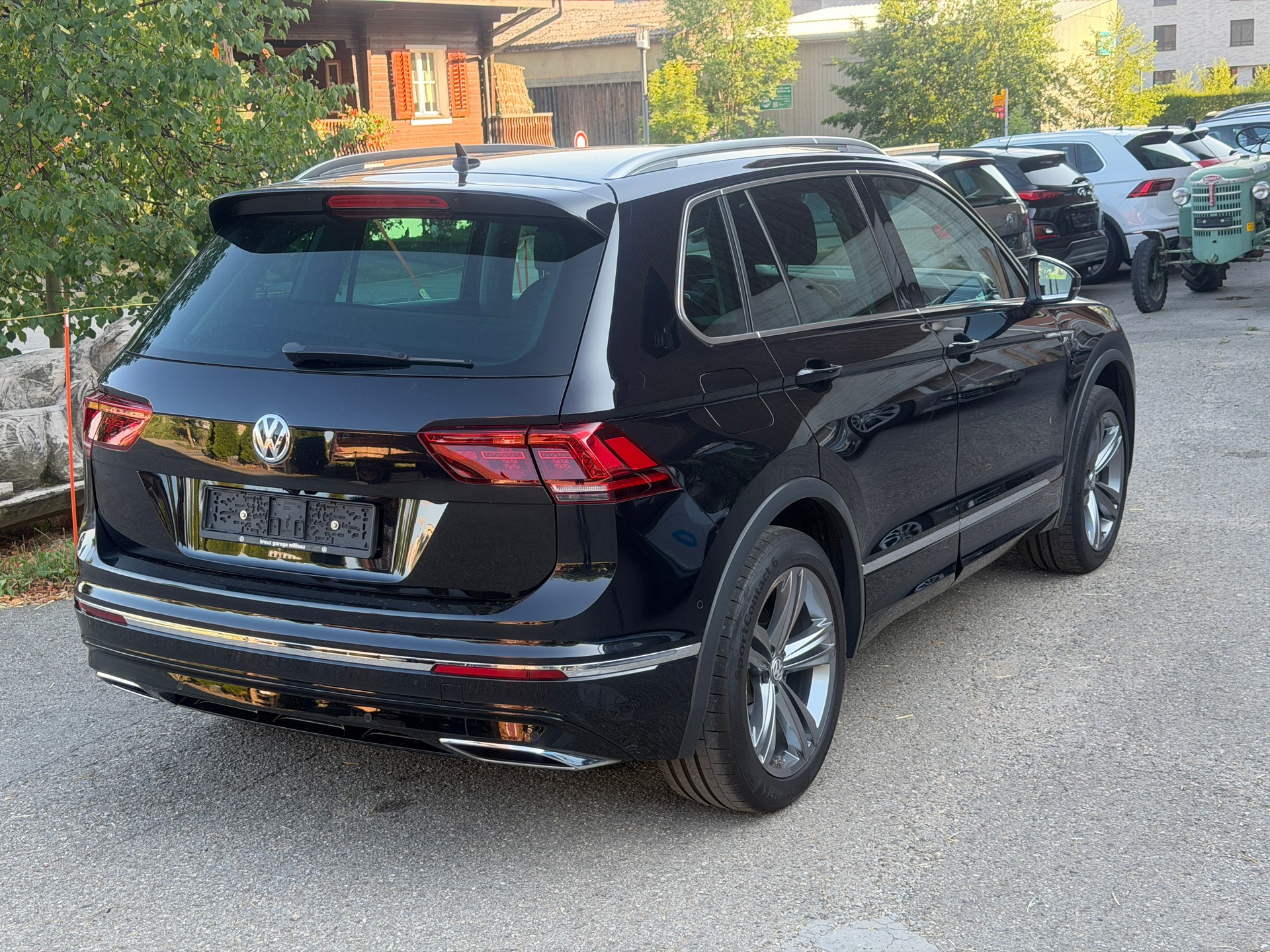 VW Tiguan 2.0TSI Highline 4Motion DSG R -Line-image-4