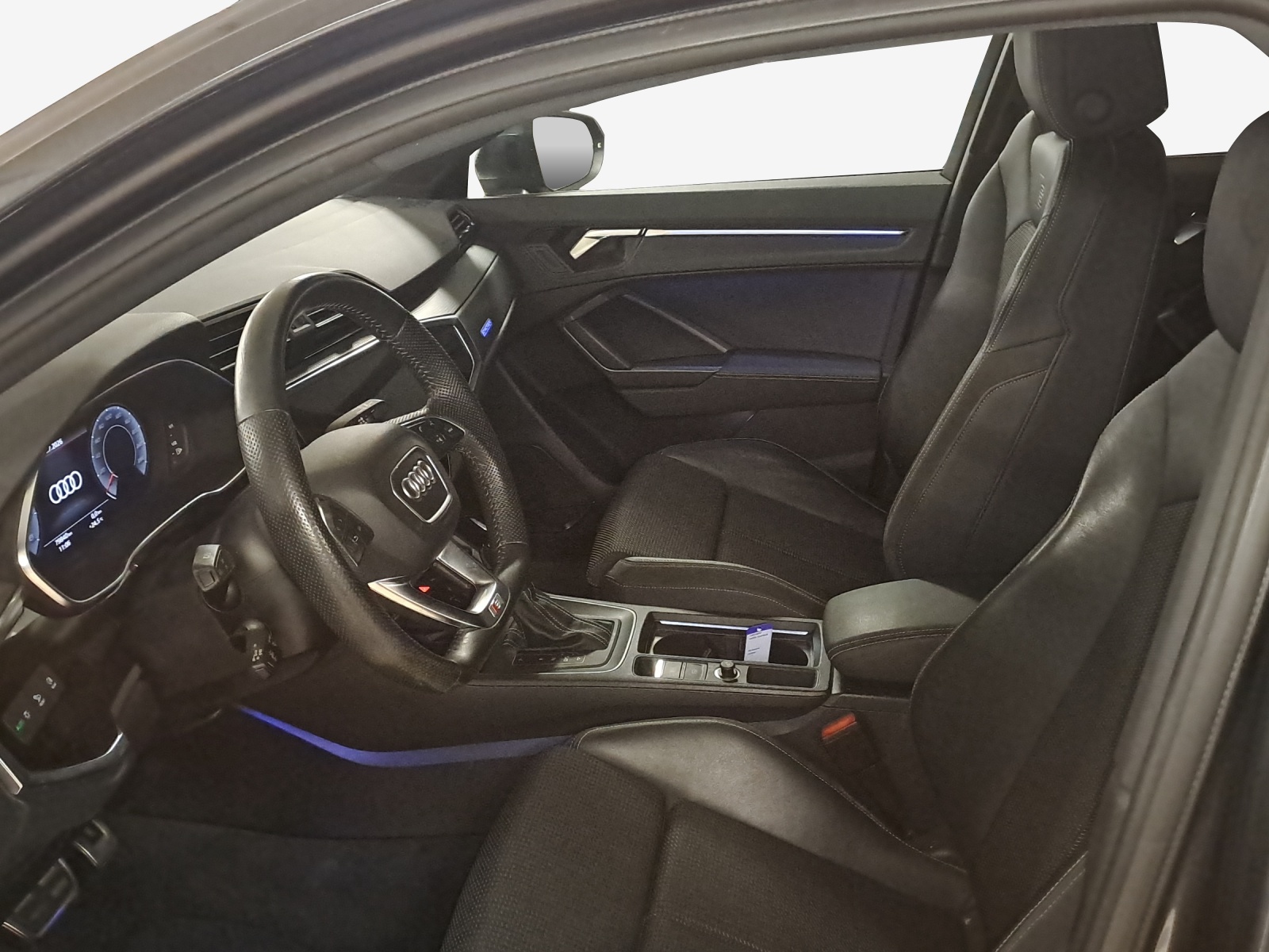 AUDI Q3 Sportback 45 TFSI S line quattro S-tronic-image-7
