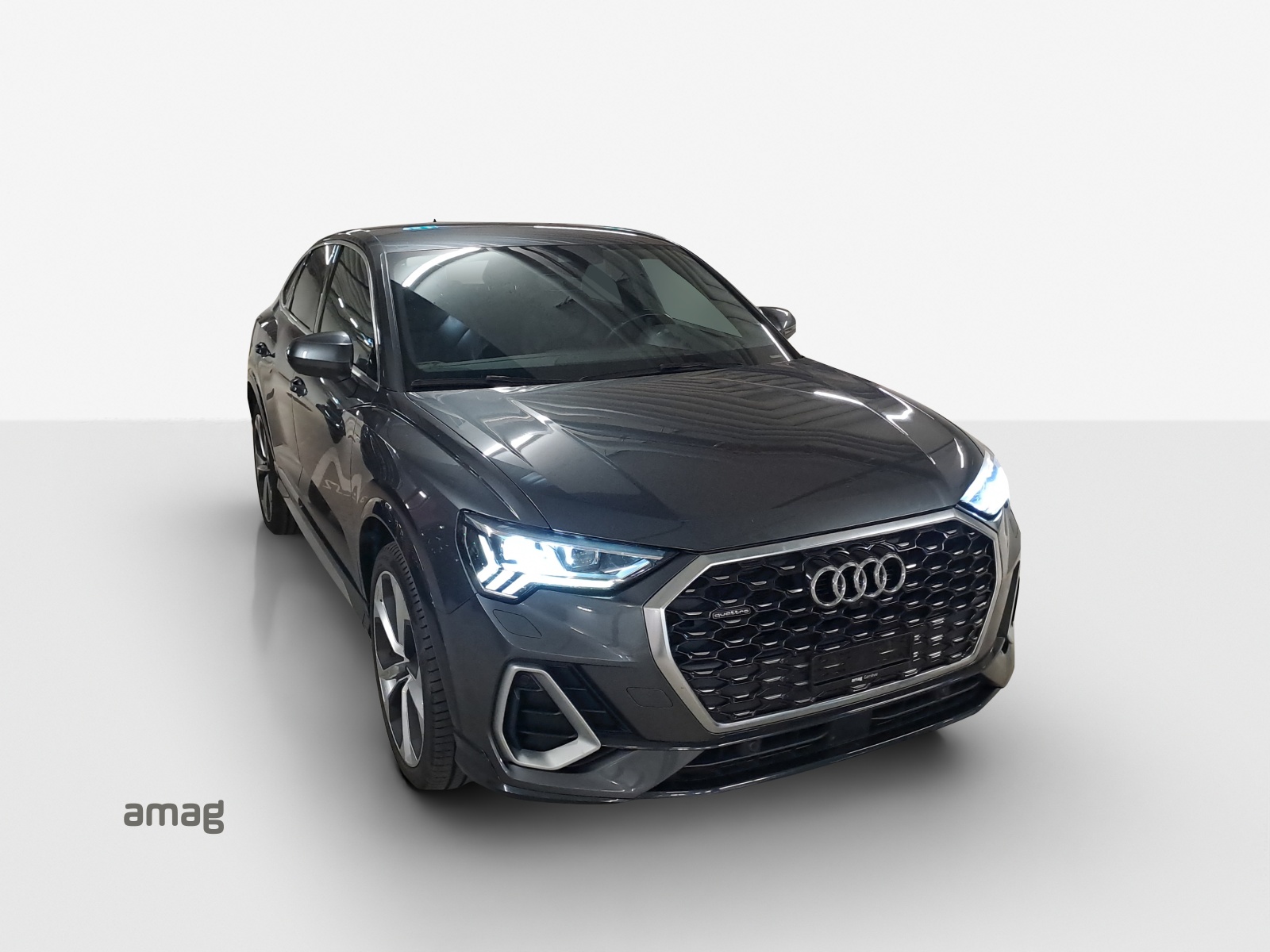 AUDI Q3 Sportback 45 TFSI S line quattro S-tronic-image-15