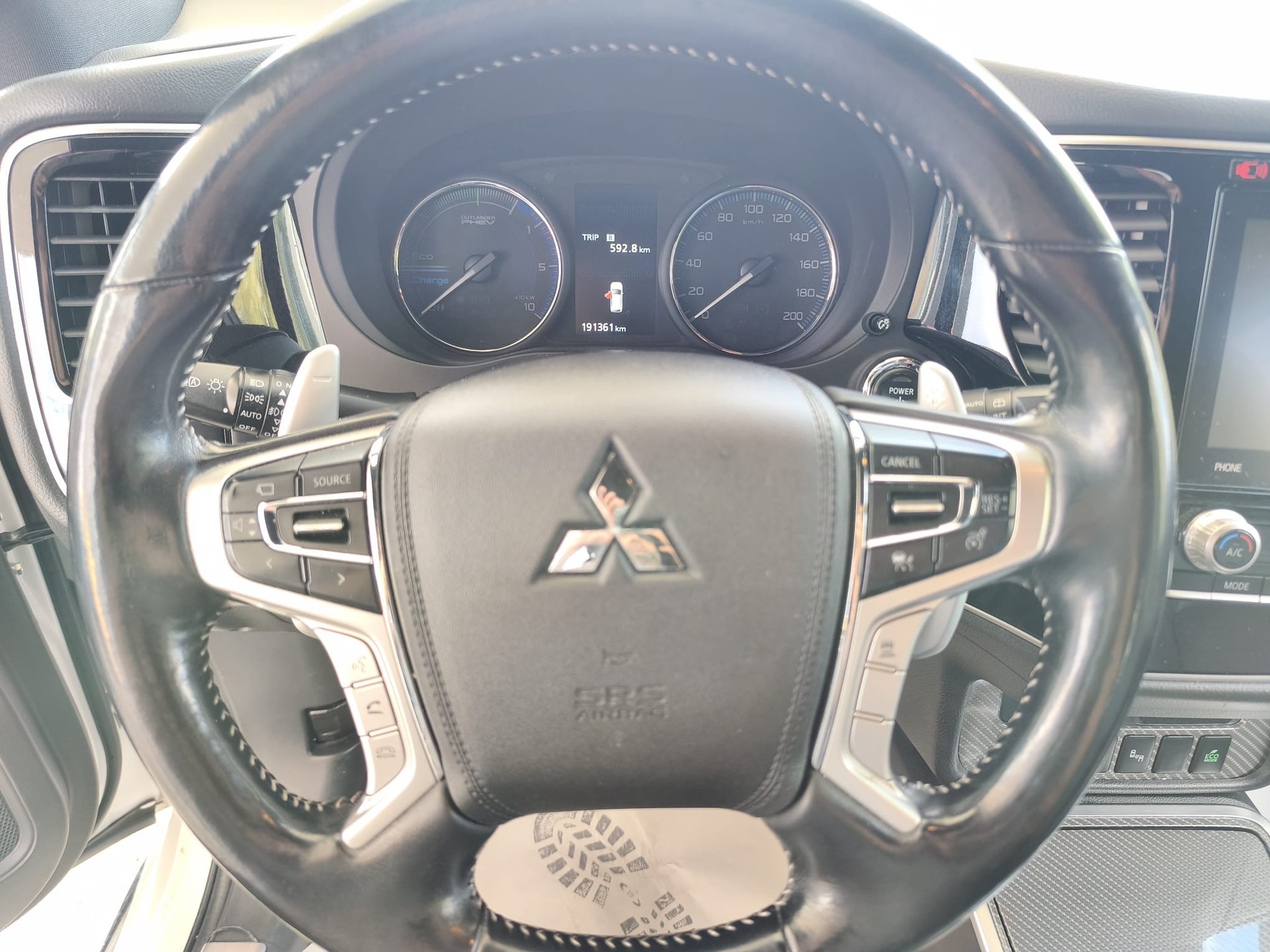 MITSUBISHI Outlander 2.4 PHEV Style 4WD Automatic-image-27
