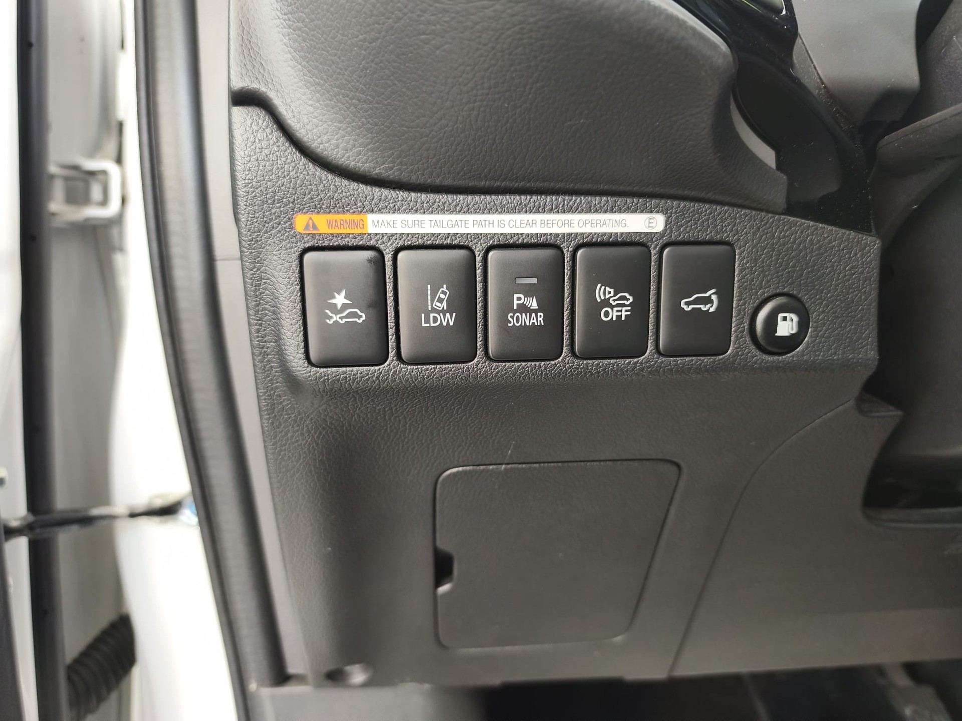 MITSUBISHI Outlander 2.4 PHEV Style 4WD Automatic-image-15