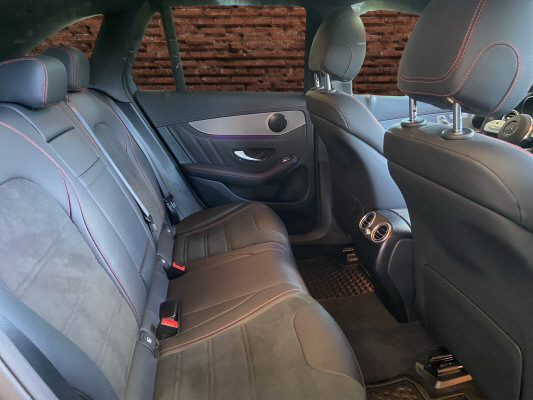 MERCEDES-BENZ GLC 300 d 4M AMG Line-image-13