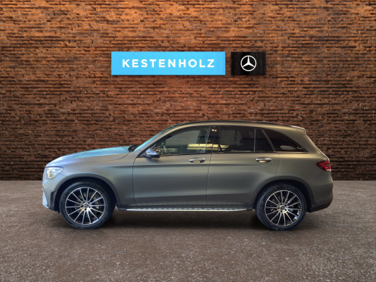 MERCEDES-BENZ GLC 300 d 4M AMG Line-image-3