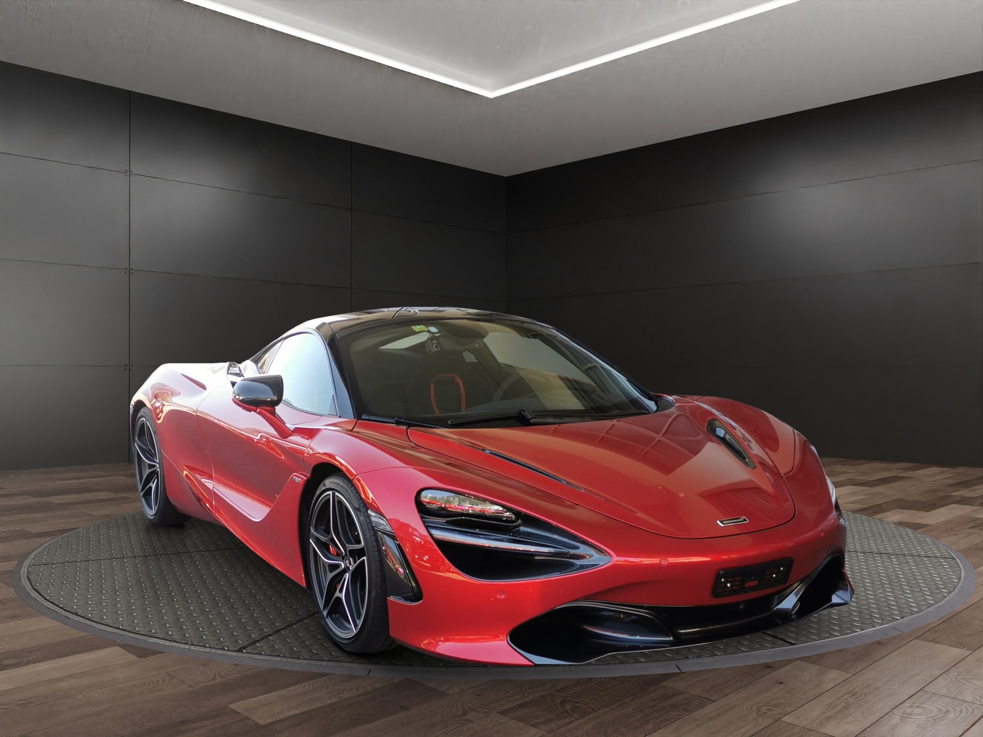 McLAREN 720S-image-0