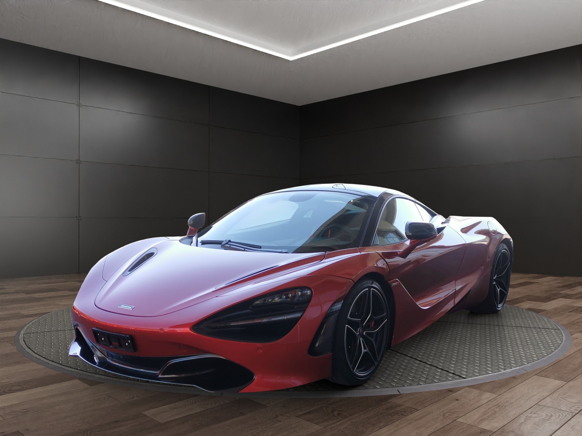 McLAREN 720S-image-1
