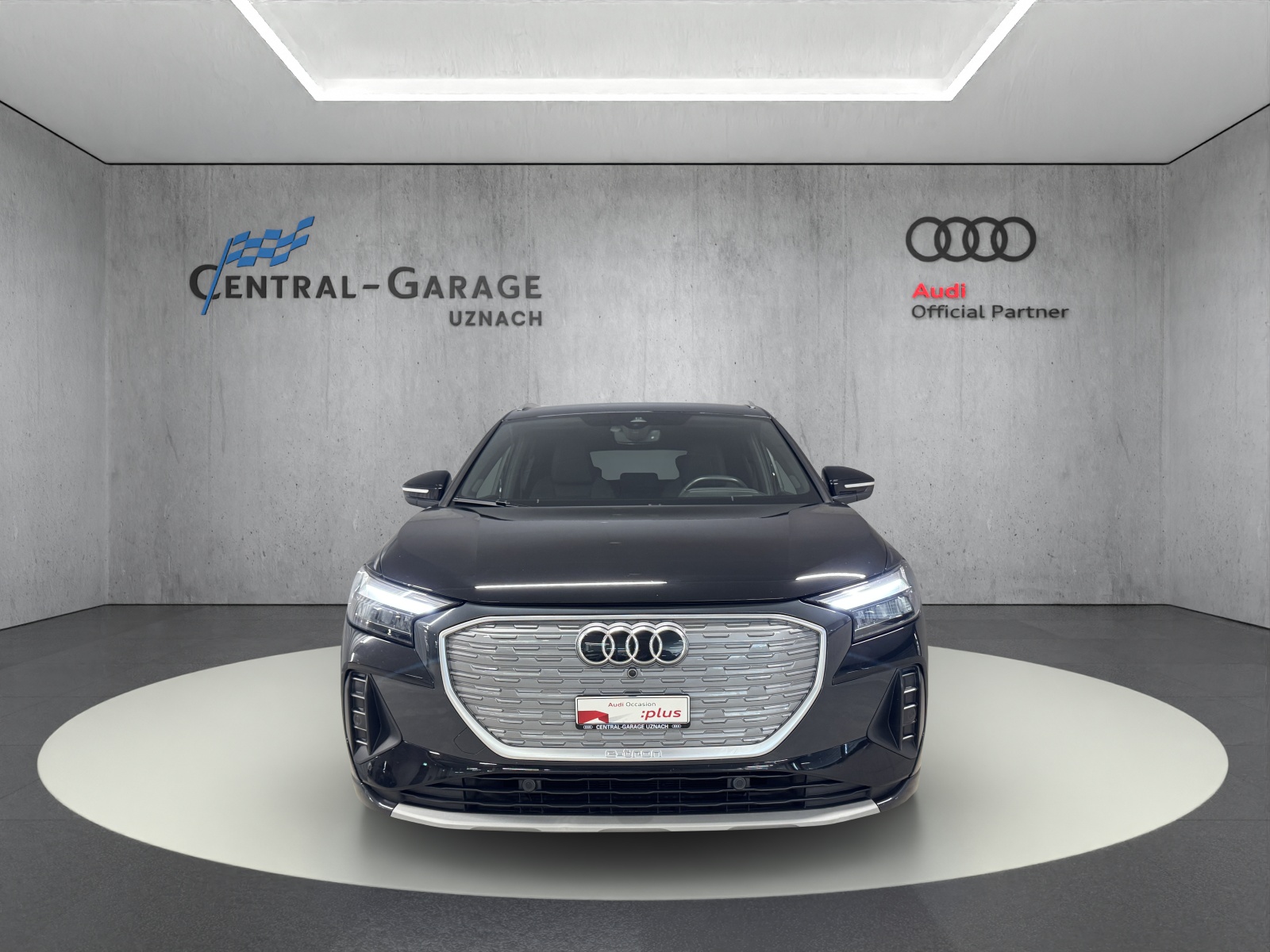 AUDI Q4 e-tron 50 quattro-image-1