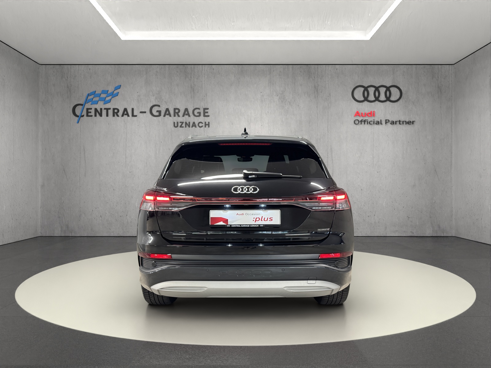 AUDI Q4 e-tron 50 quattro-image-3