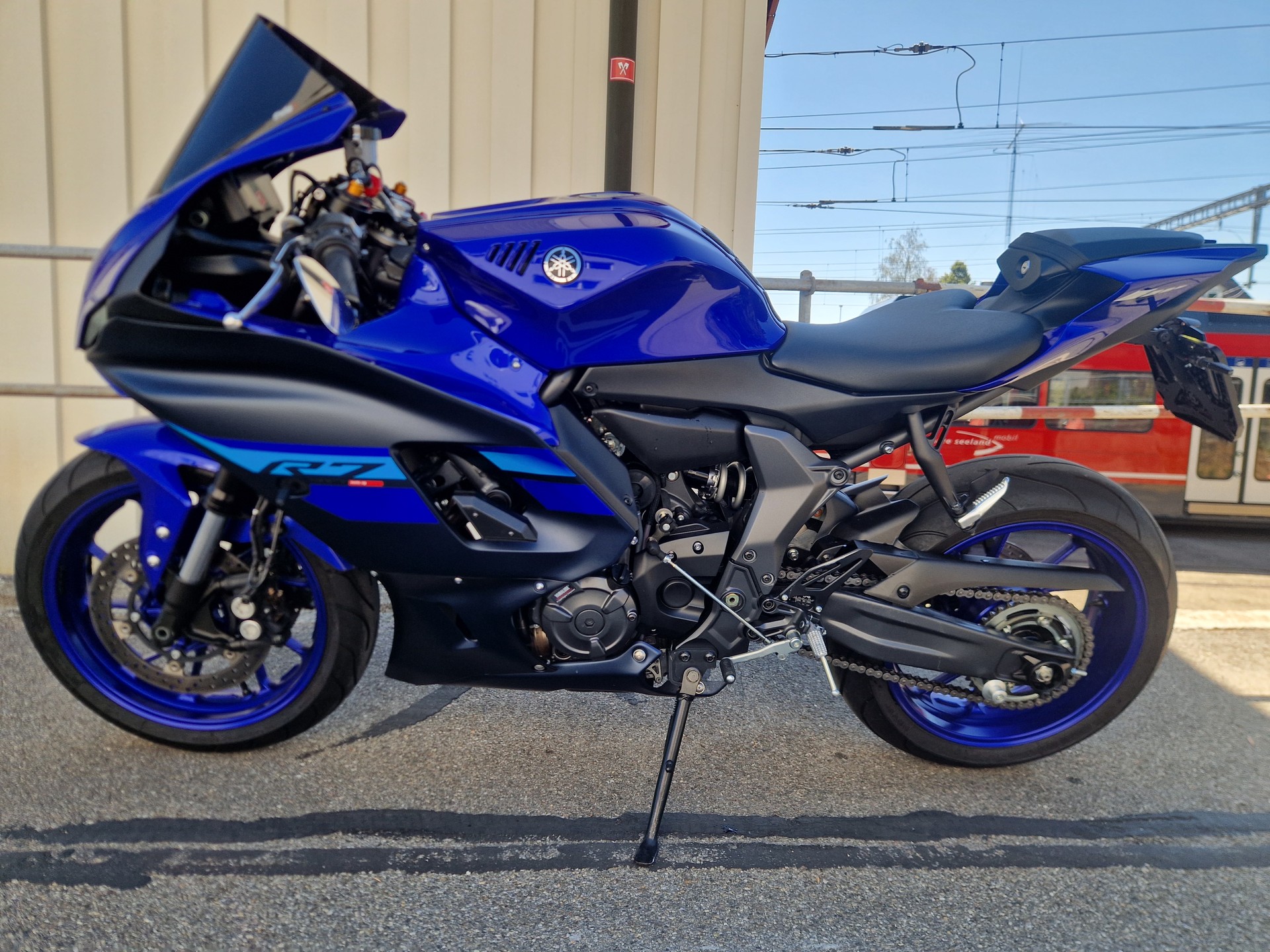 YAMAHA YZF-R7 (35kW)-image-4