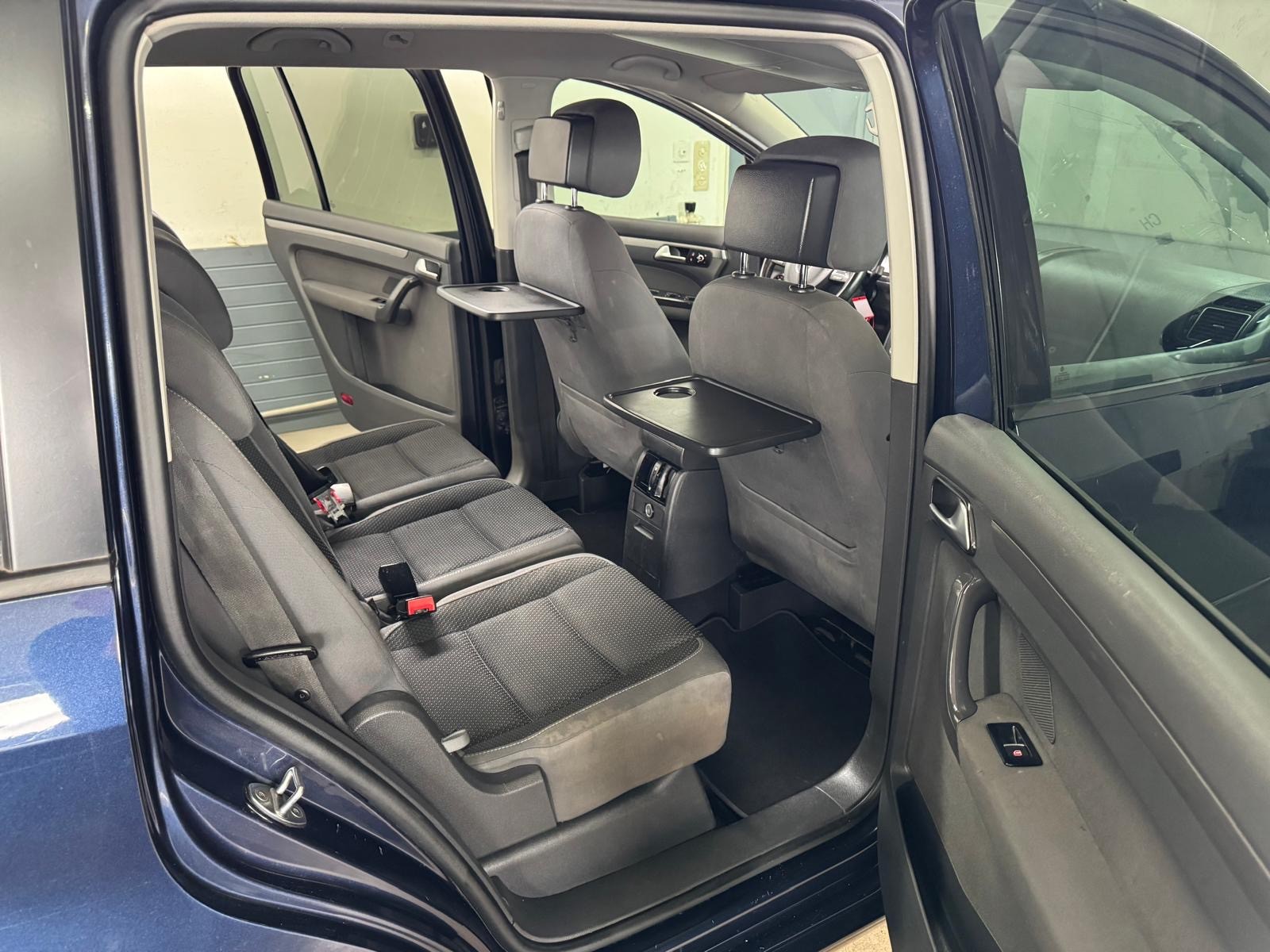 VW Touran 1.4 TSI Comfortline 7 Plätze-image-11