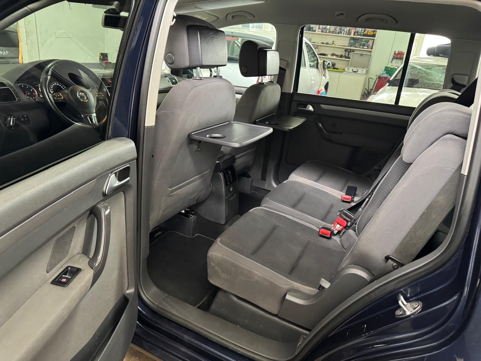 VW Touran 1.4 TSI Comfortline 7 Plätze-image-9