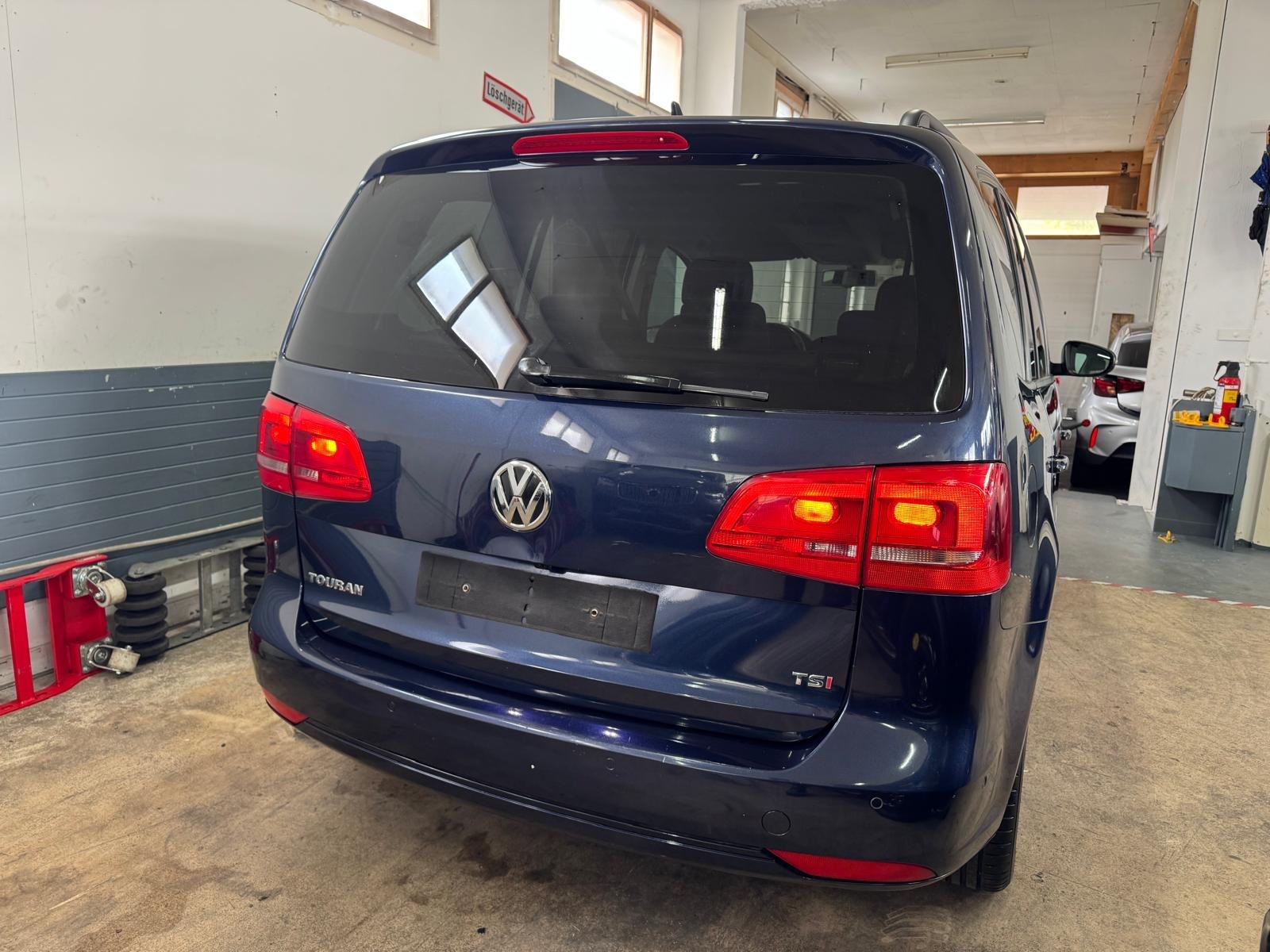 VW Touran 1.4 TSI Comfortline 7 Plätze-image-2