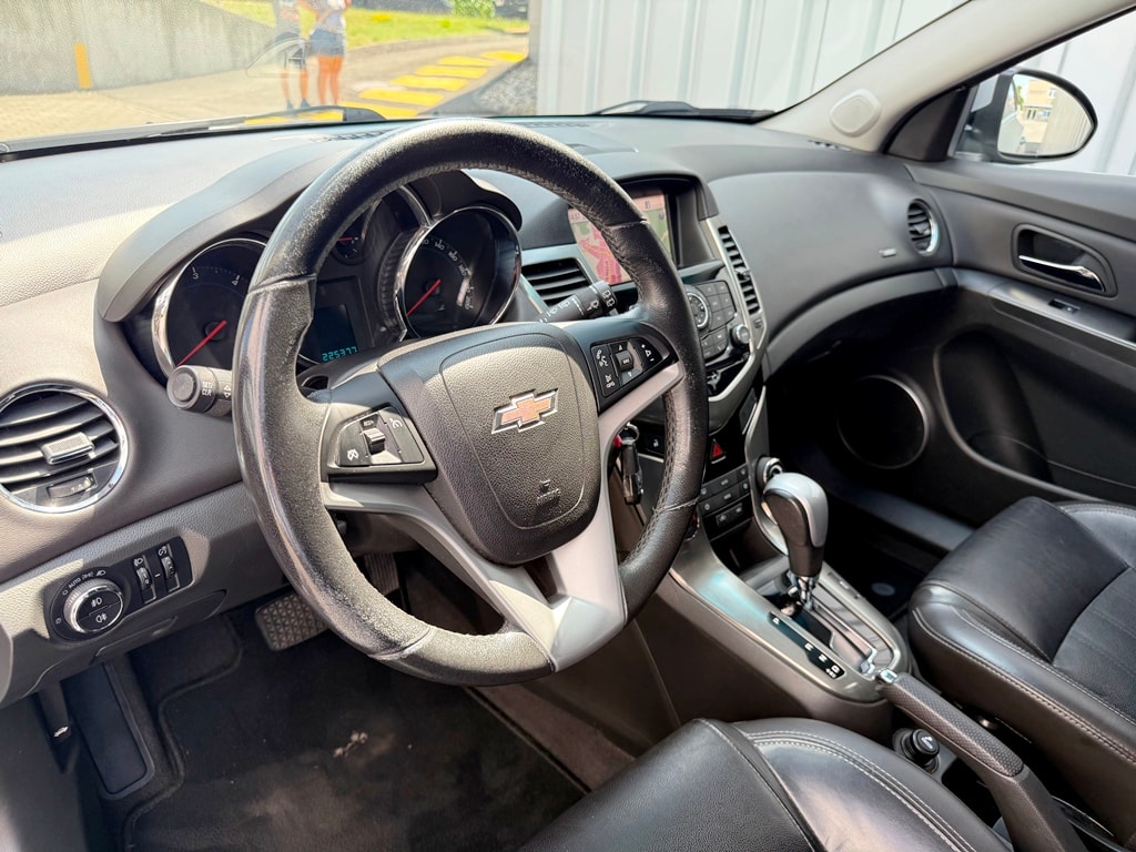 CHEVROLET Cruze Station Wagon 2.0 VCDi LTZ Automatic-image-6