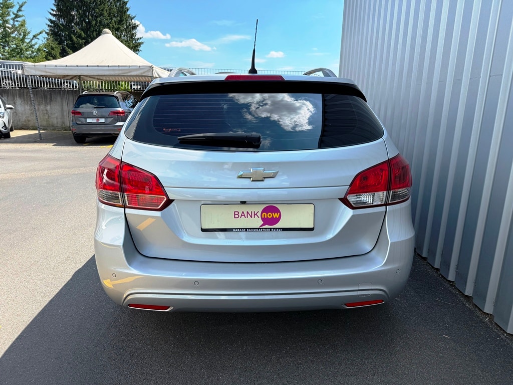 CHEVROLET Cruze Station Wagon 2.0 VCDi LTZ Automatic-image-4