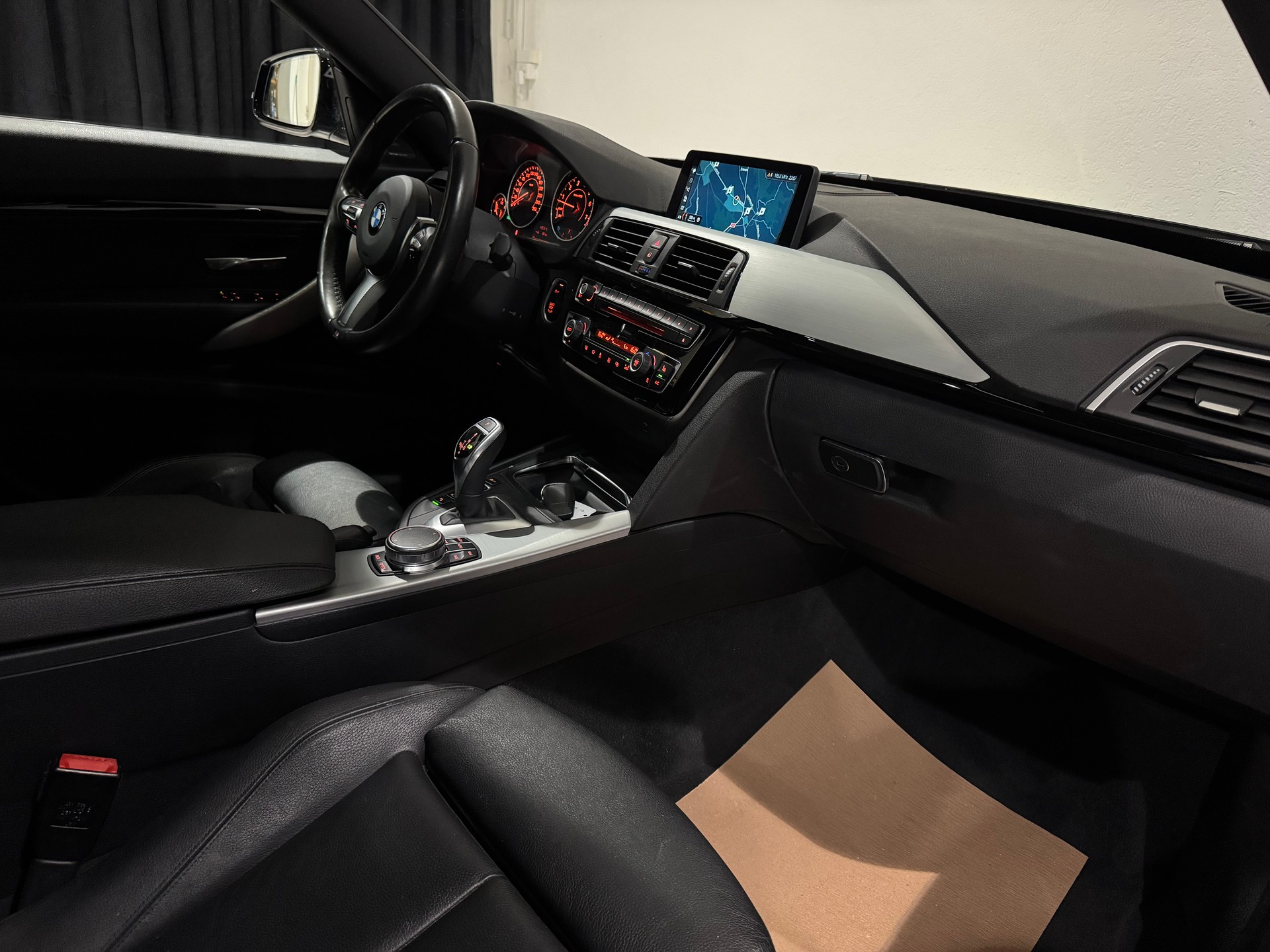 BMW 340i GT xDrive M Sport Steptronic | AHK 1800Kg |-image-12