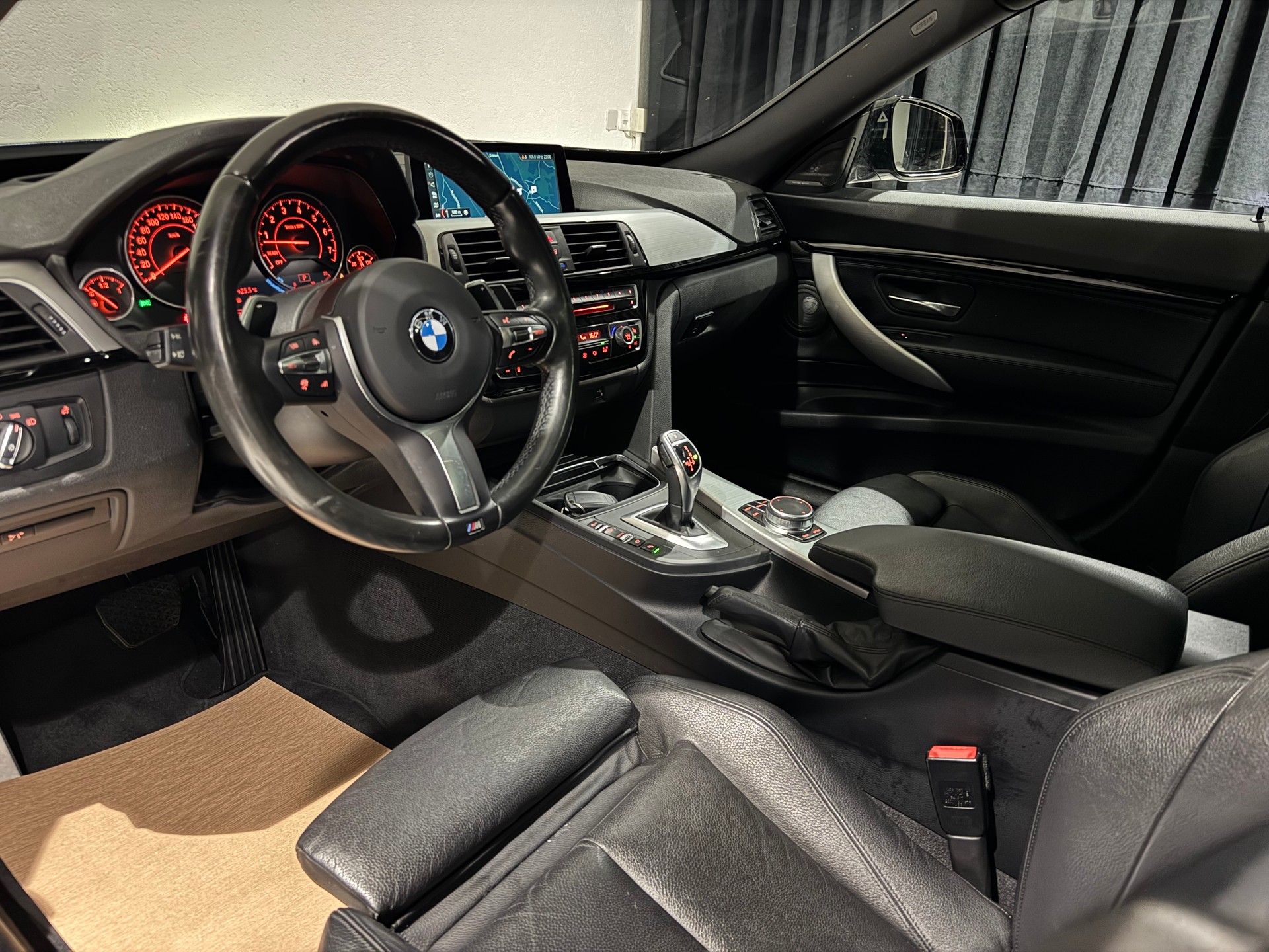 BMW 340i GT xDrive M Sport Steptronic | AHK 1800Kg |-image-11