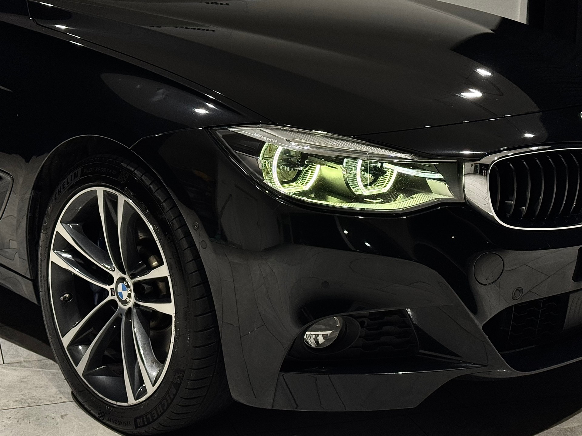 BMW 340i GT xDrive M Sport Steptronic | AHK 1800Kg |-image-9