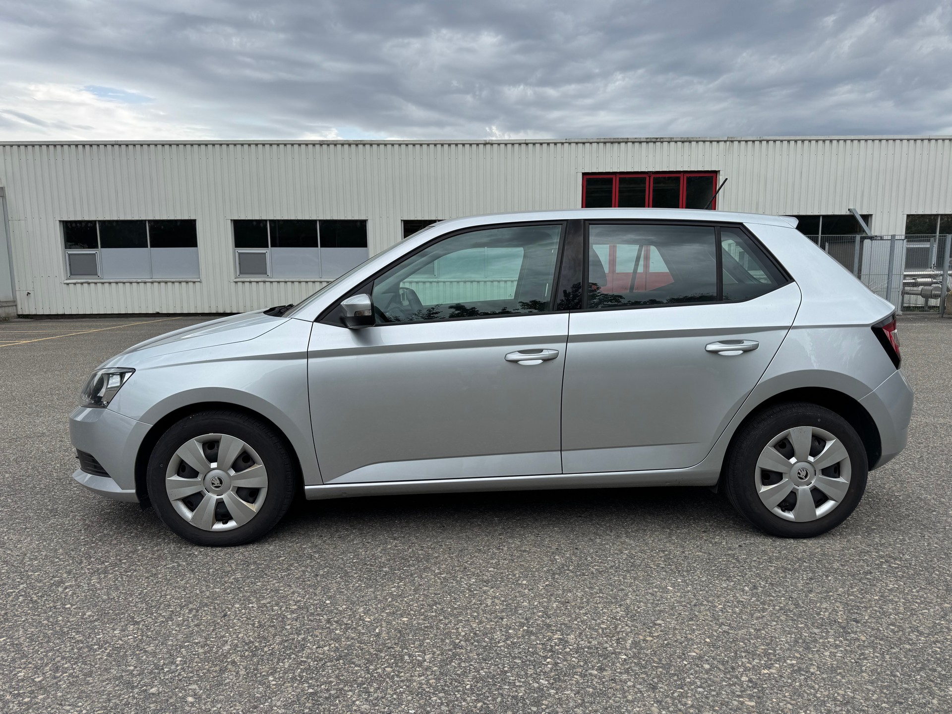SKODA Fabia 1.0 Active-image-2