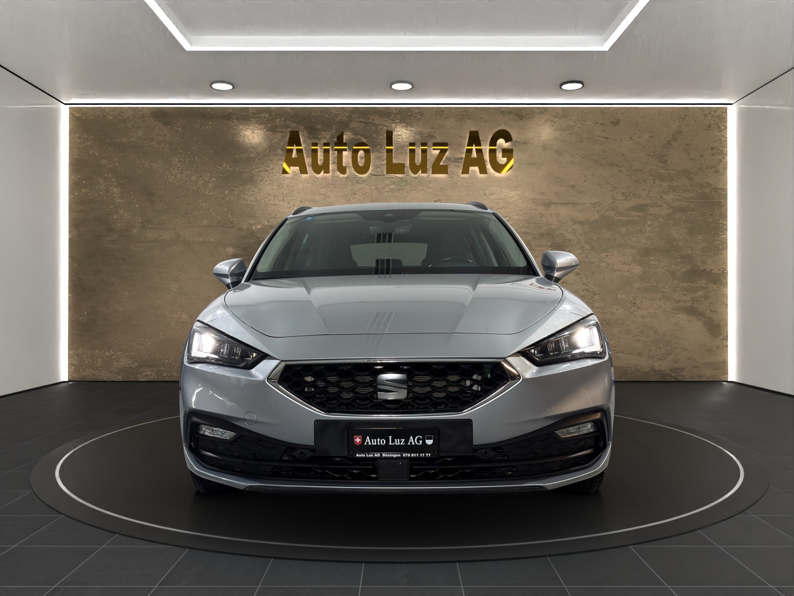 SEAT Leon ST 2.0 TDI EVO DSG Style-showroom-element-1