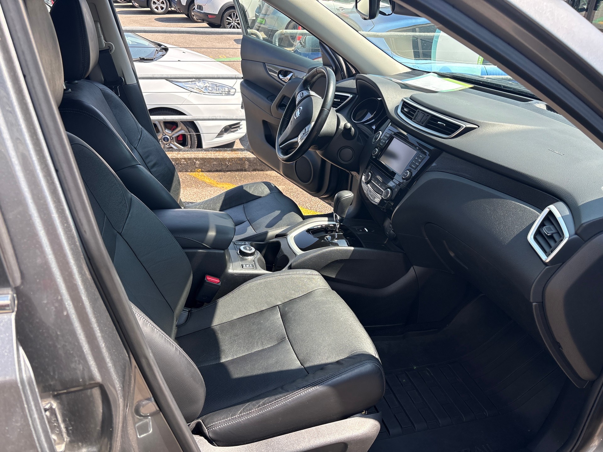 NISSAN X-Trail 2.0 dCi tekna Xtronic CVT ALL-MODE 4x4-image-9