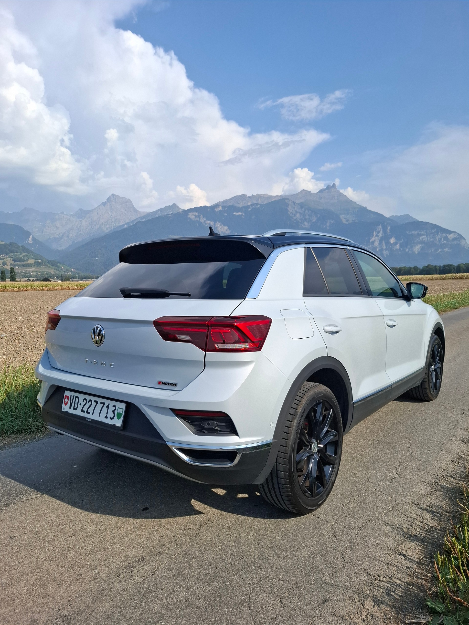VW 2.0 TSI Sport DSG 4motion-image-2