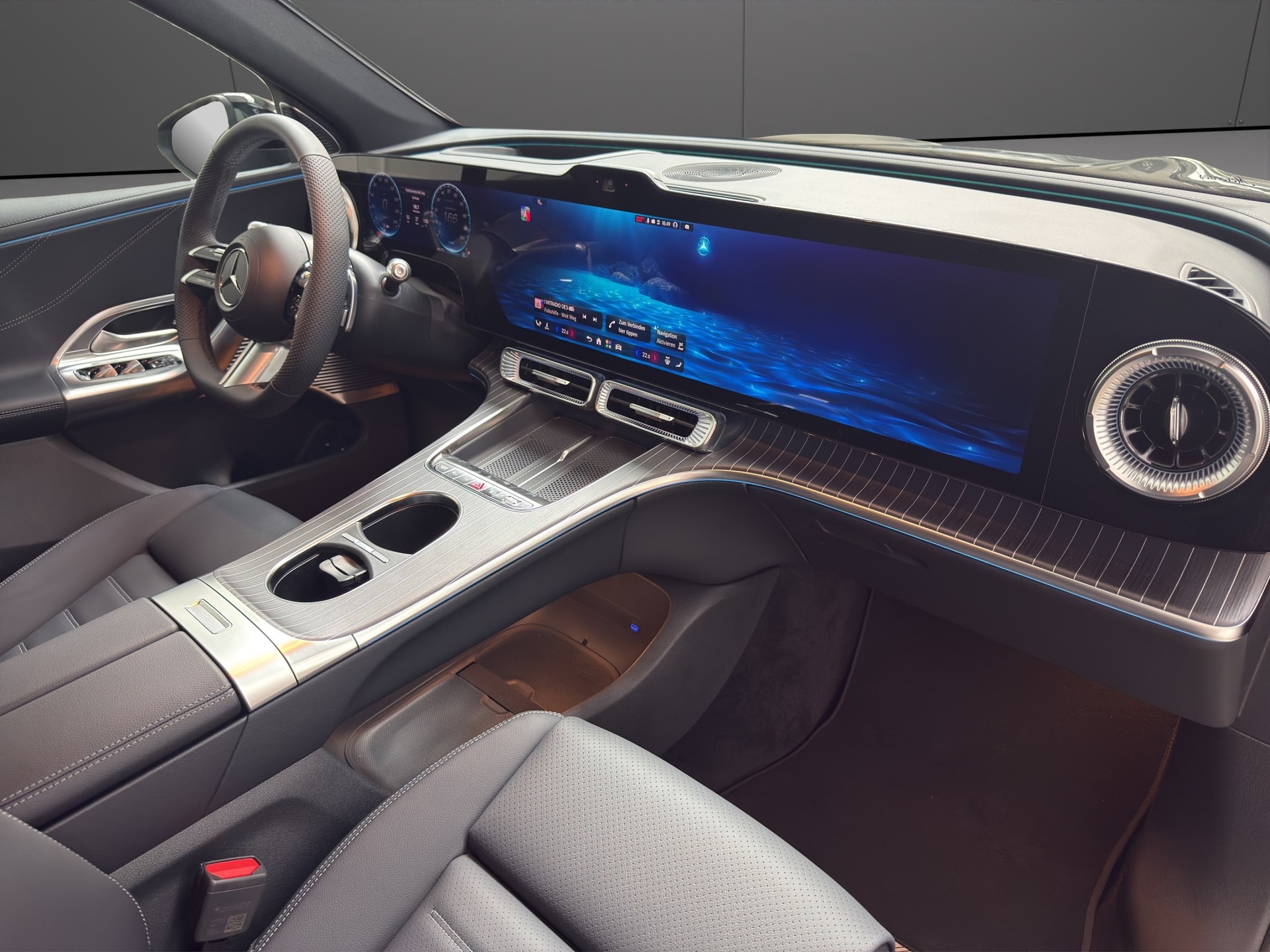 MERCEDES-BENZ GLC 400 4MATIC 94 kWh EQ-image-13