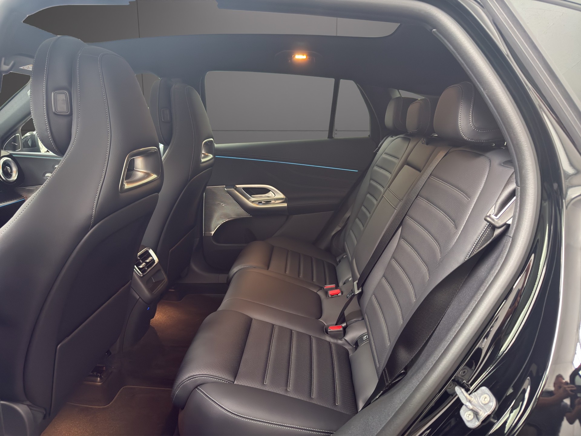 MERCEDES-BENZ GLC 400 4MATIC 94 kWh EQ-image-11
