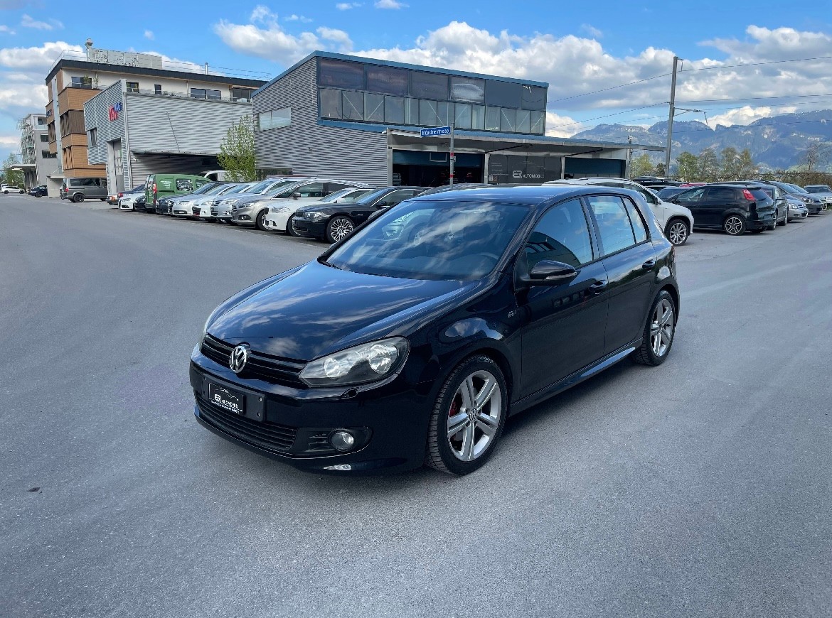 VW Golf 1.4 TSI R-Line-image-0
