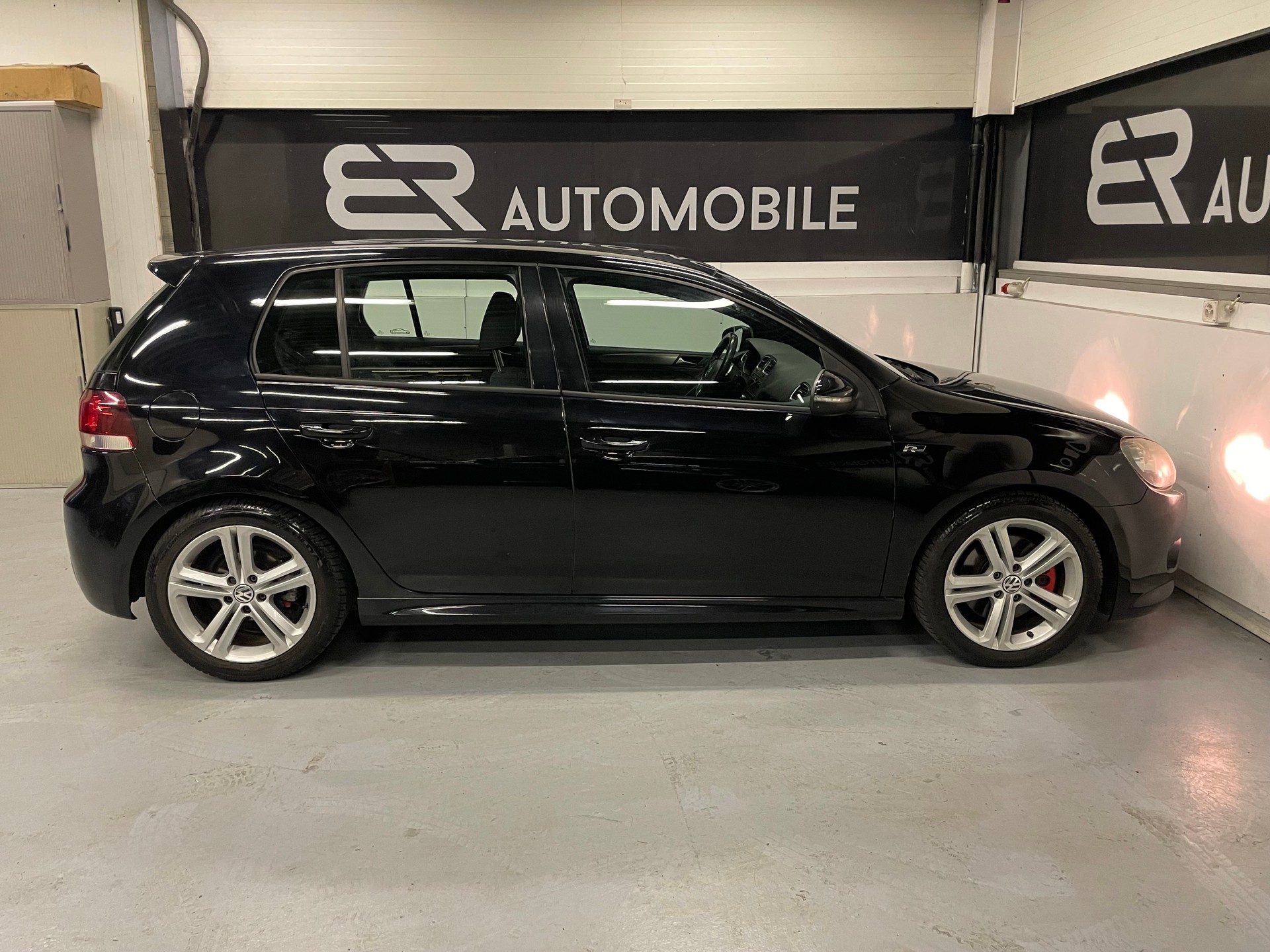 VW Golf 1.4 TFSI R-Line-image-5